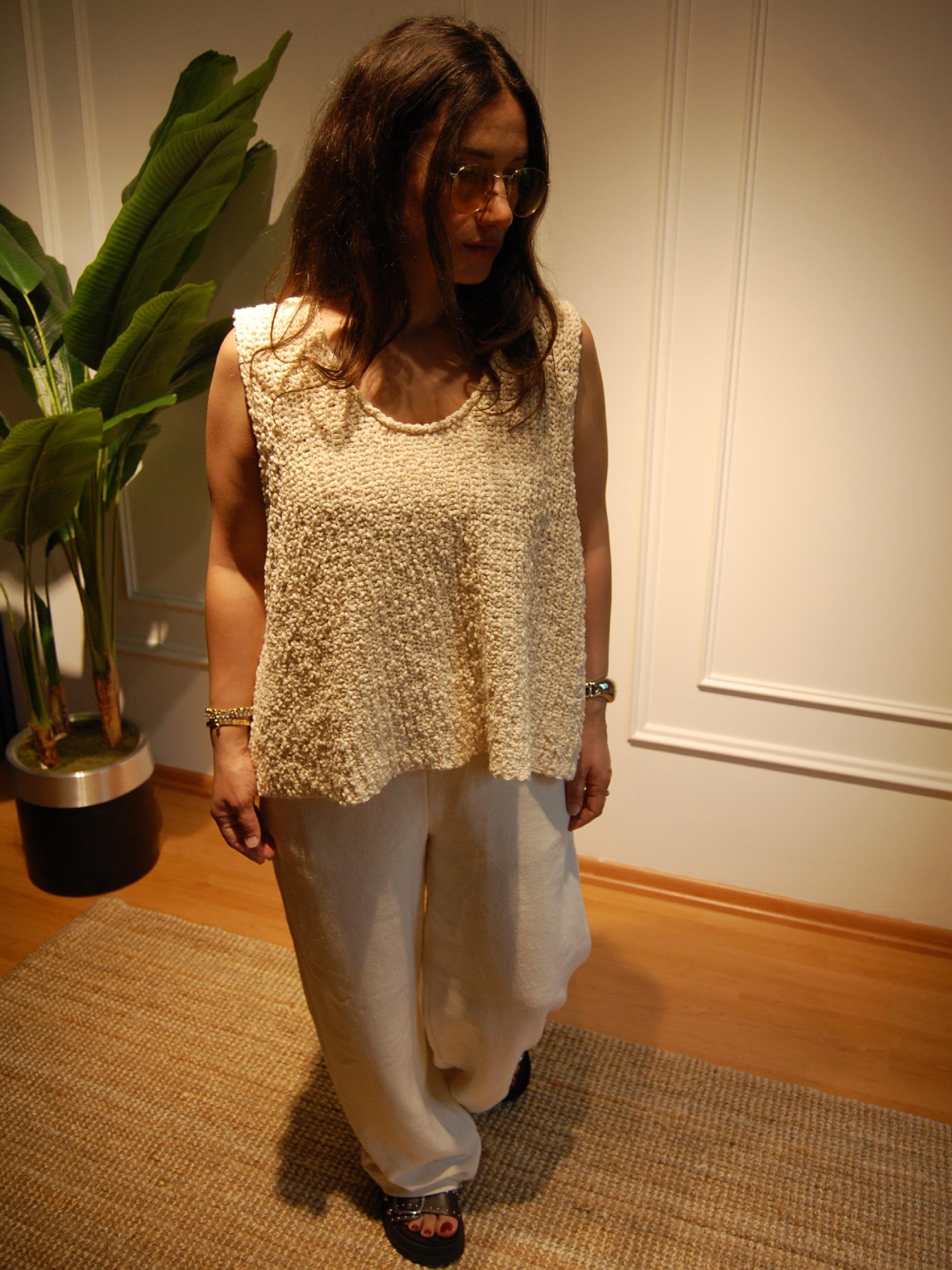 RAHAT KALIP TRİKO CROP BEJ