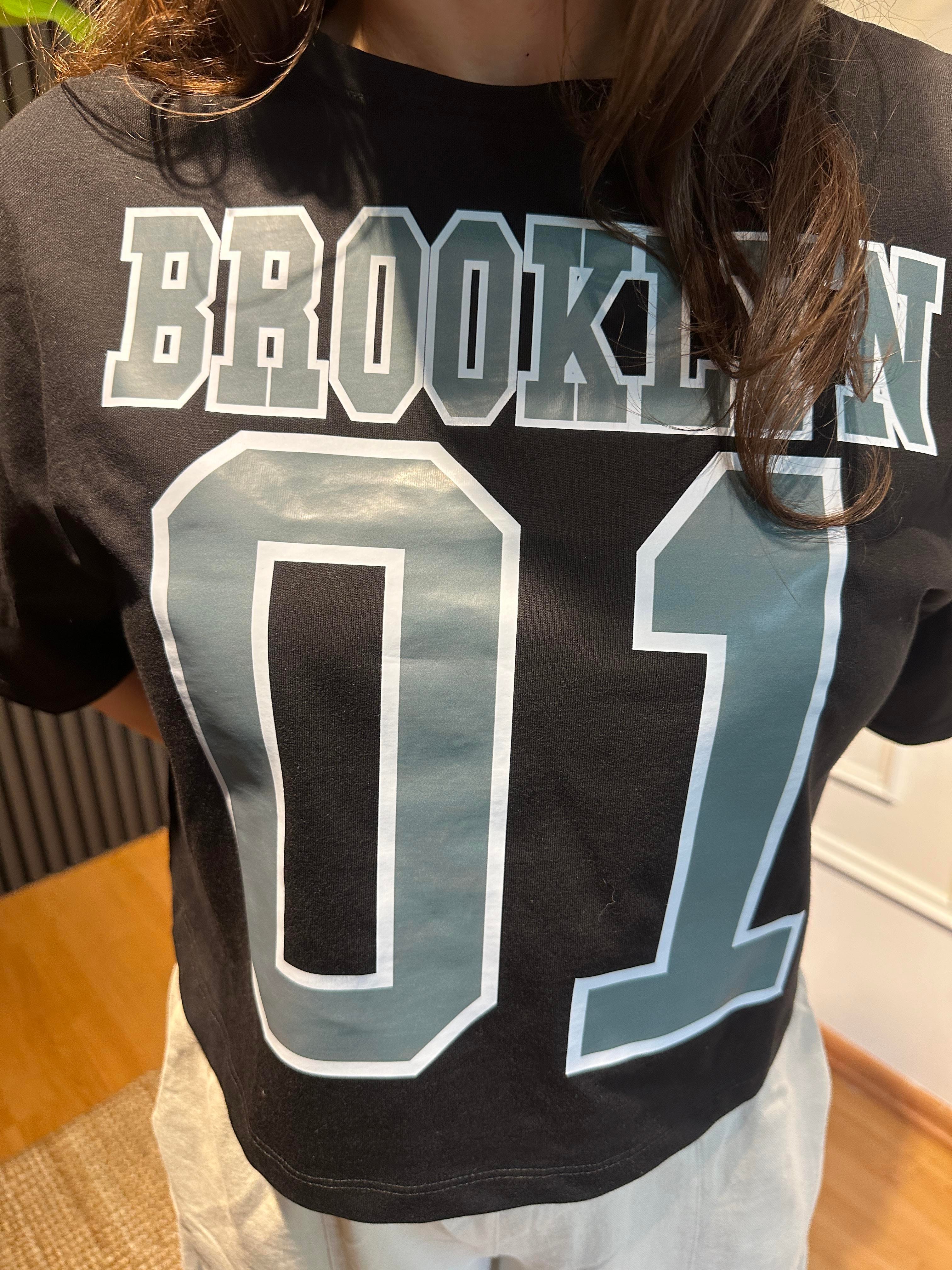 T-SHIRT BROOKLYN BASKILI