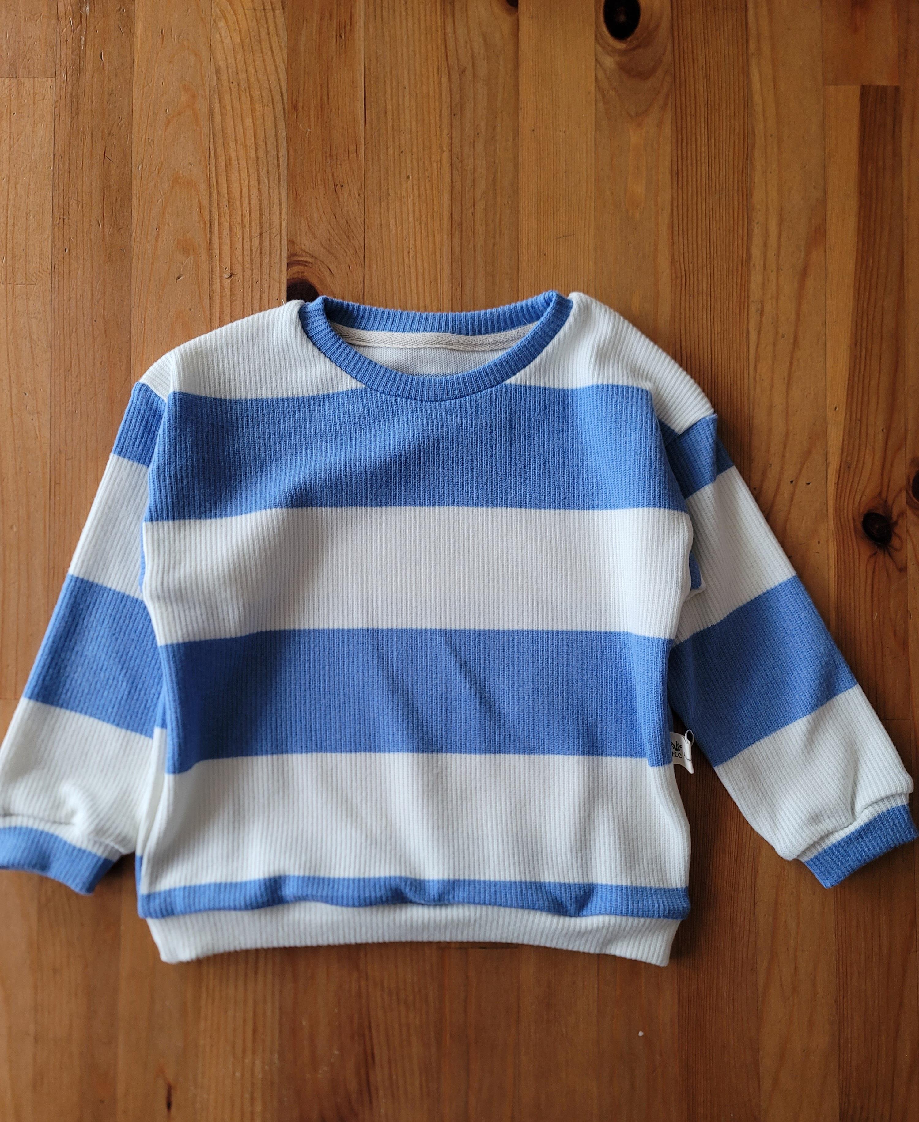 MAVİ BEYAZ ÇİZGİLİ KAZAK