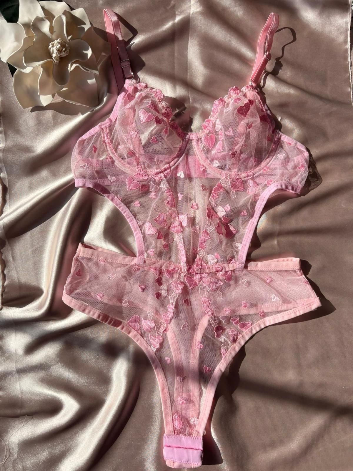 Pembe Kalp Desenli Transparan Dantel Body Takım- 85B