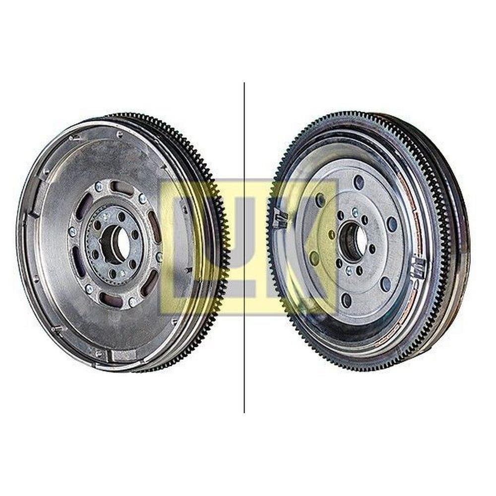 VOLANT A4 A6 1,8 T QUATTRO 97 05
