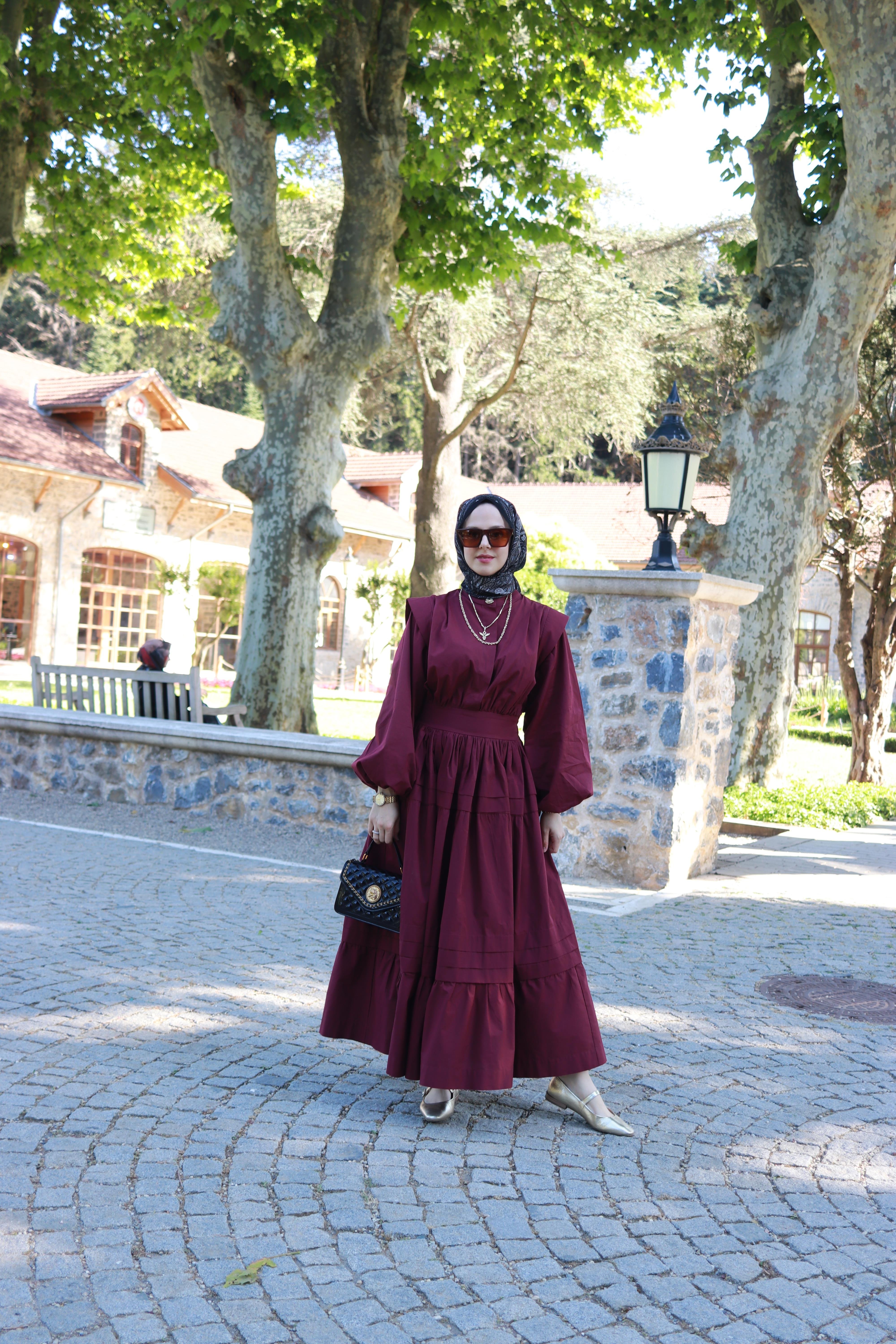 NERVÜRLÜ POPLİN ELBİSE - VİŞNE (%80 PAMUK %20 LYOCELL)