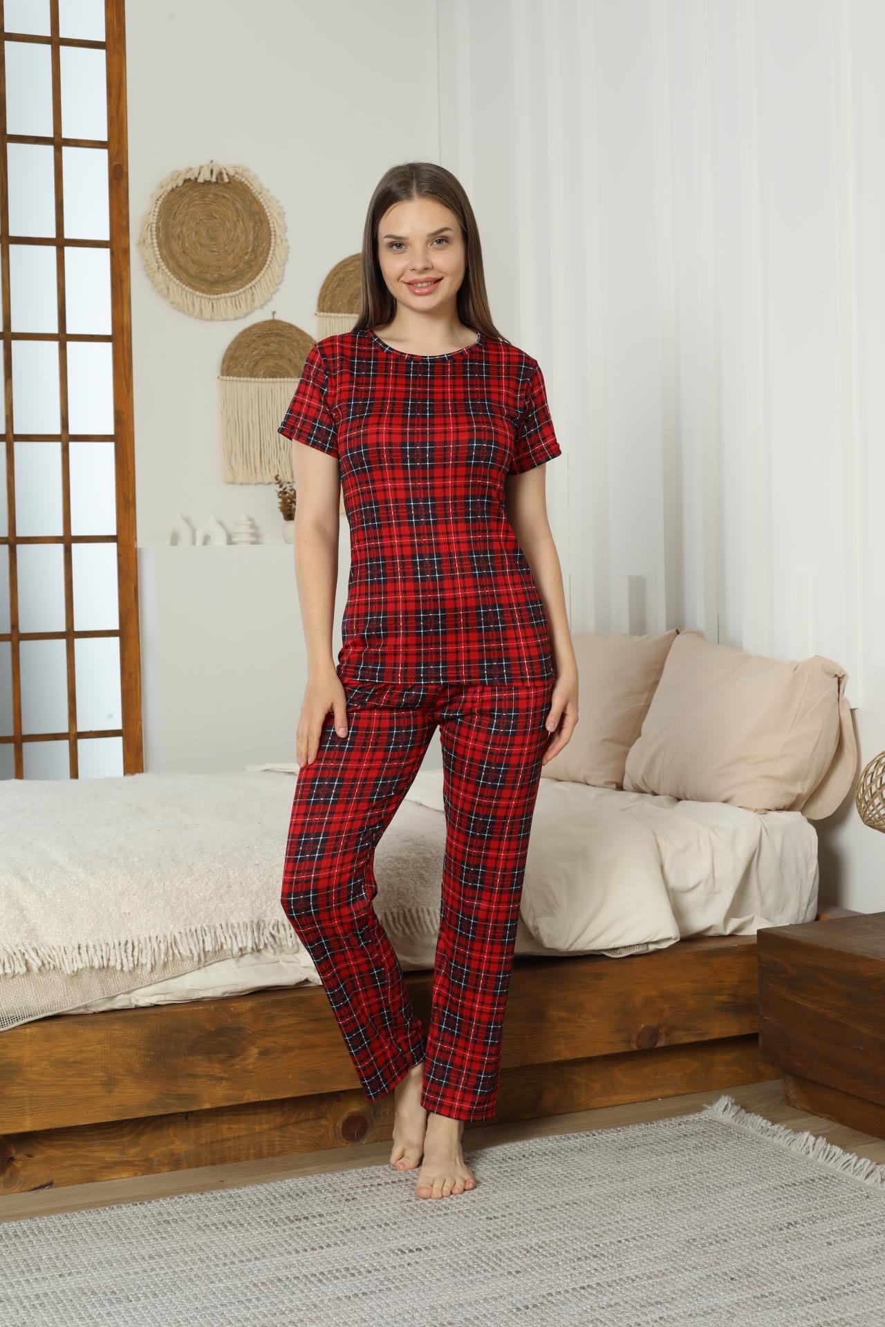 Kadın Pegasus Ekose Desenli Kırmızı Pijama Takımı