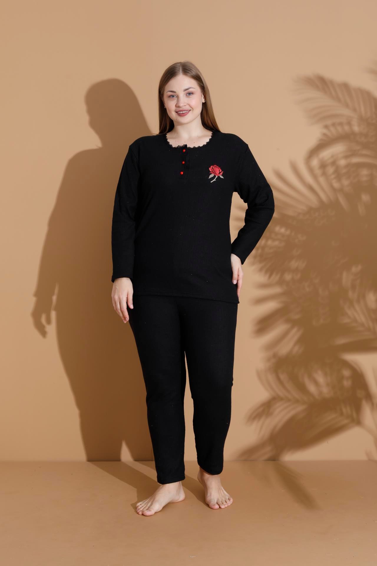 KIŞLIK GENİŞ KALIP ANNE UZUN KOLLU PIJAMA TAKIMI