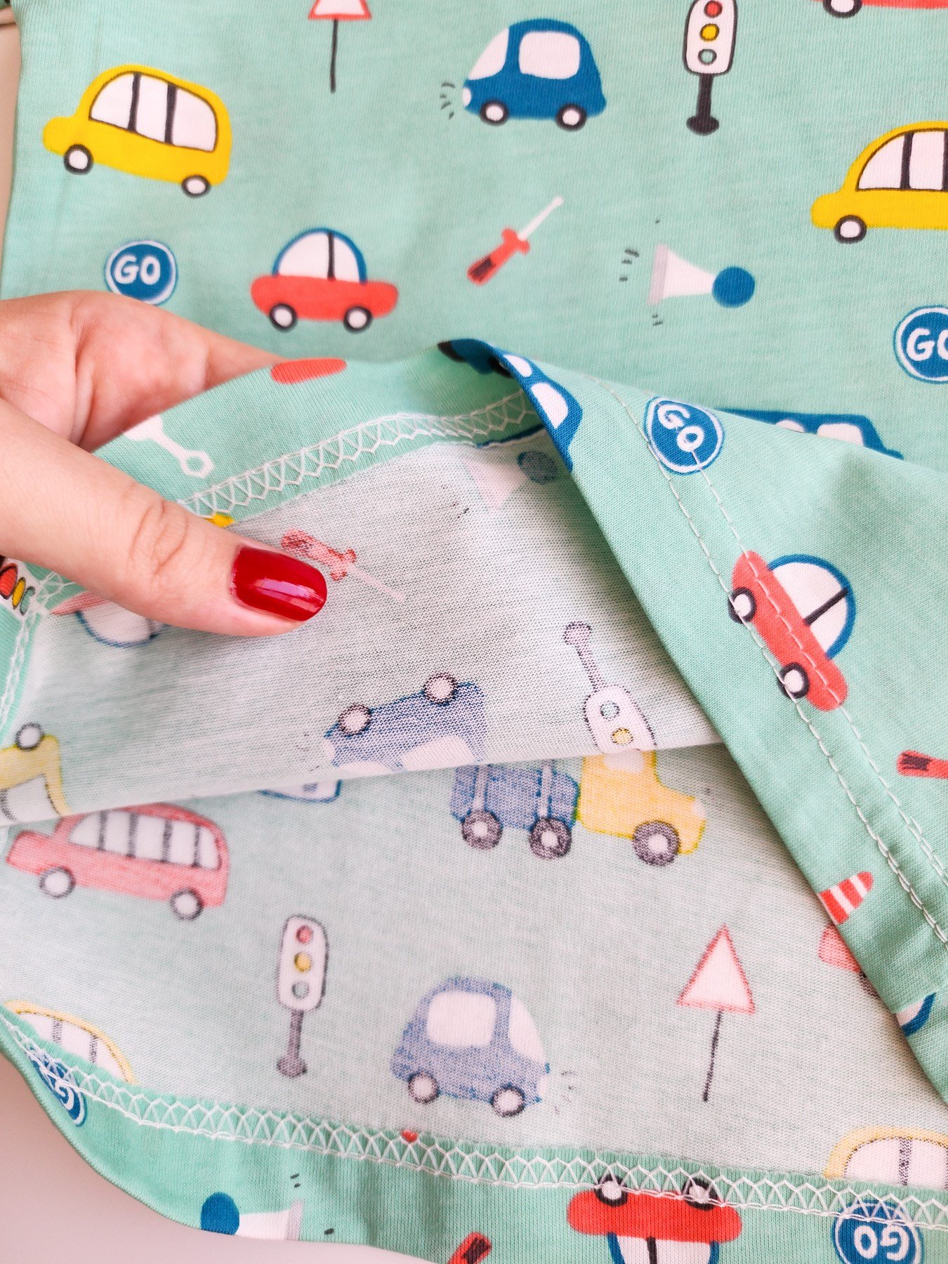 Araba Desenli Şortlu Pijama Takımı