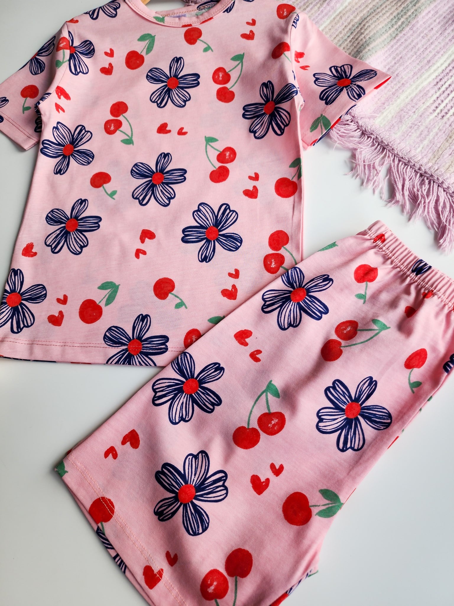 Çiçek Şortlu Pijama Takımı