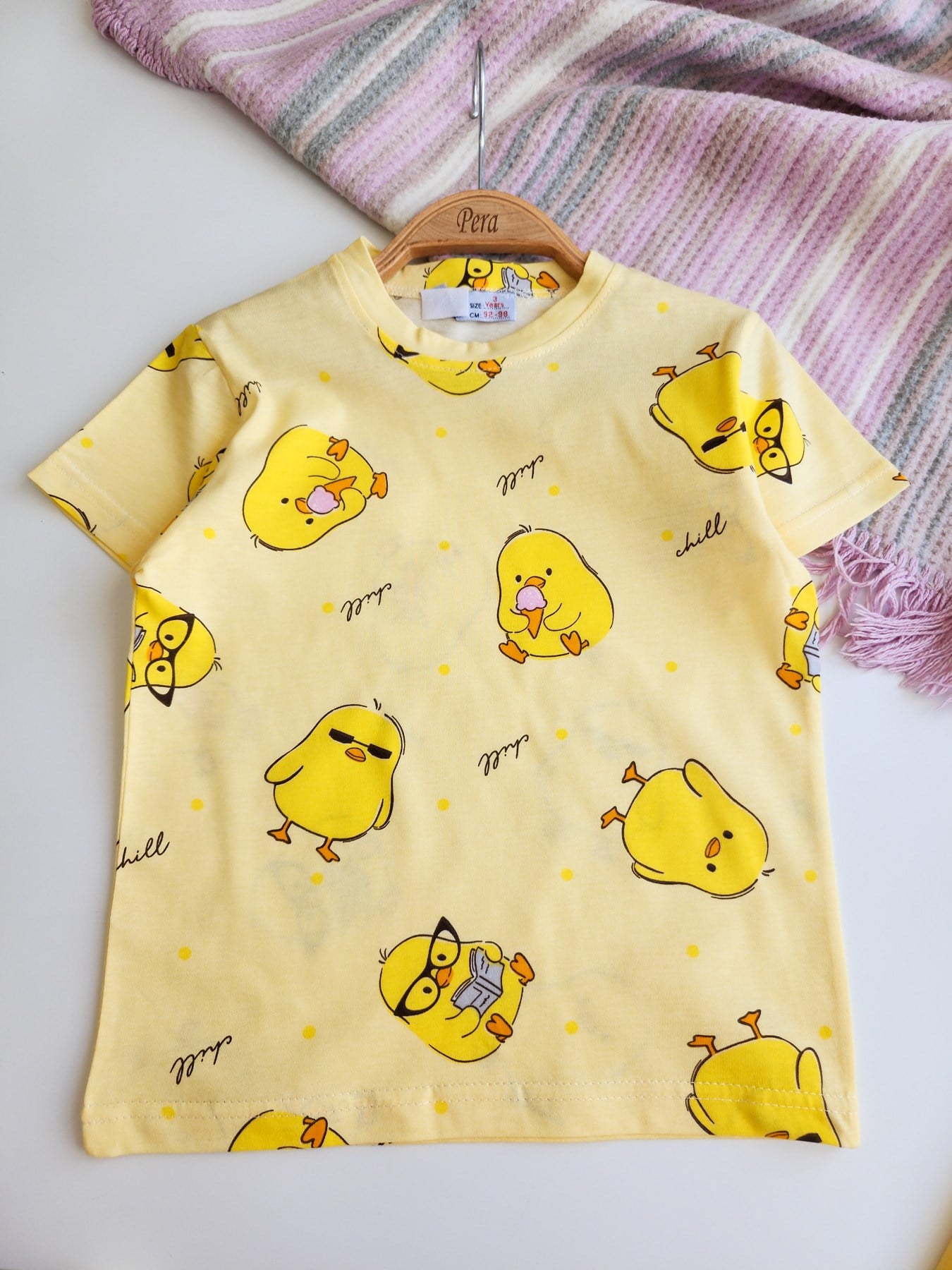 Civciv Desenli Şortlu Pijama Takımı