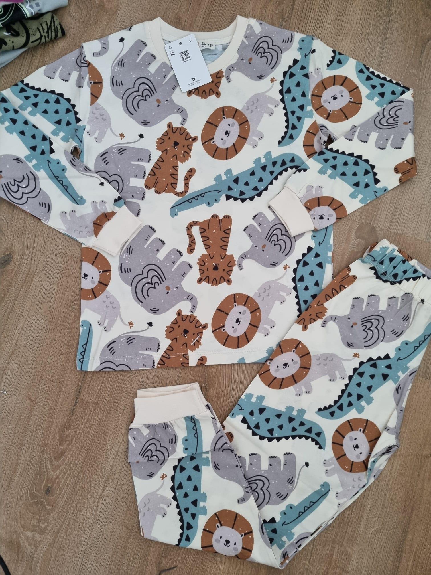 Hayvan Desenli Mevsimlik Pijama Takımı