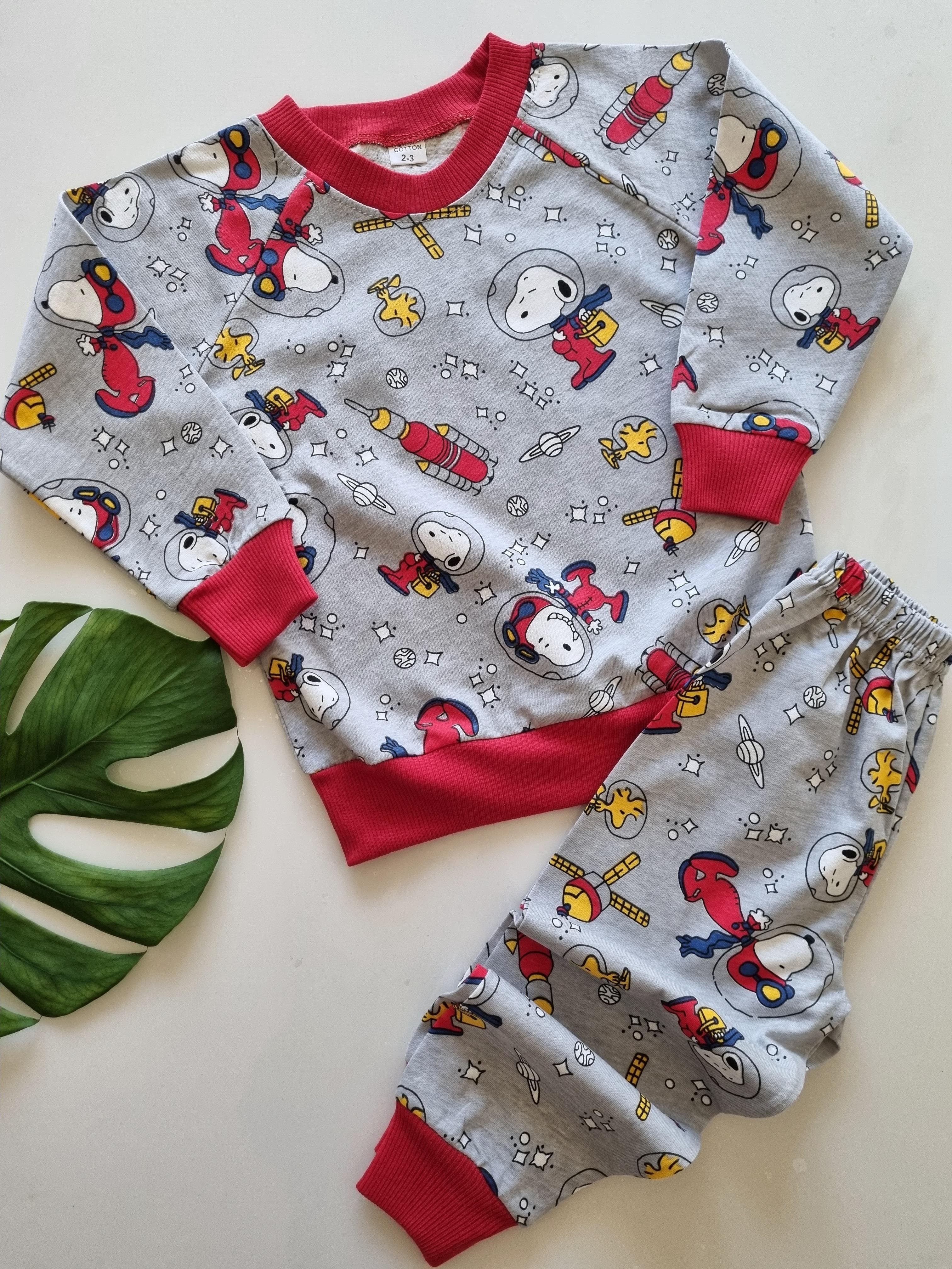 Snoopy Desenli Mevsimlik Pijama Takımı