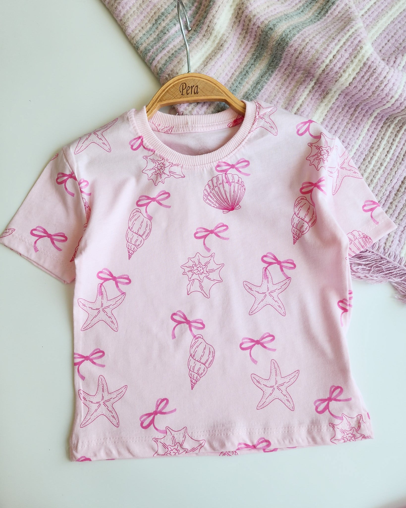 Şortlu Deniz Kabuğu Desenli Pijama Takımı