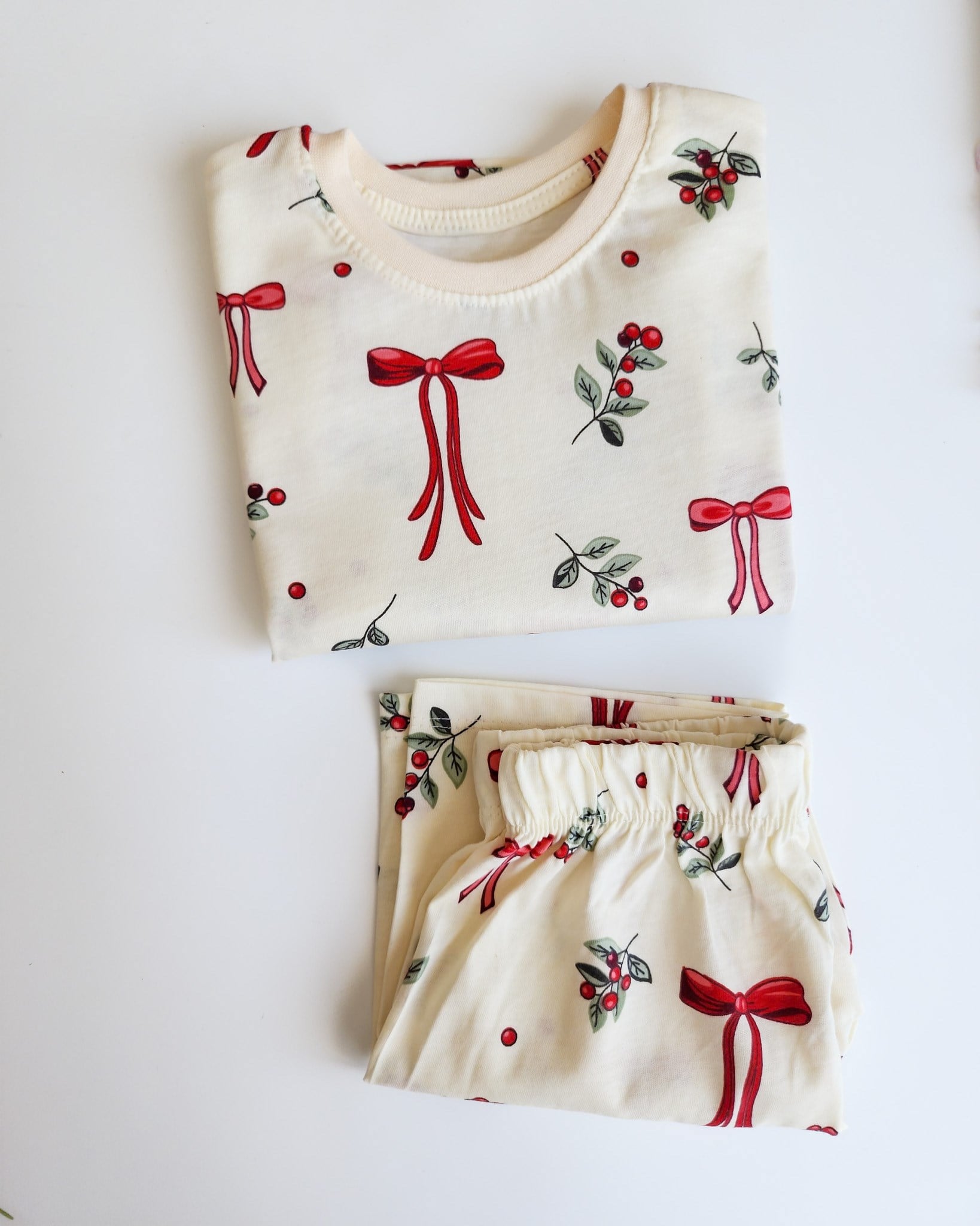 Şortlu Kurdele Desenli Pijama Takımı