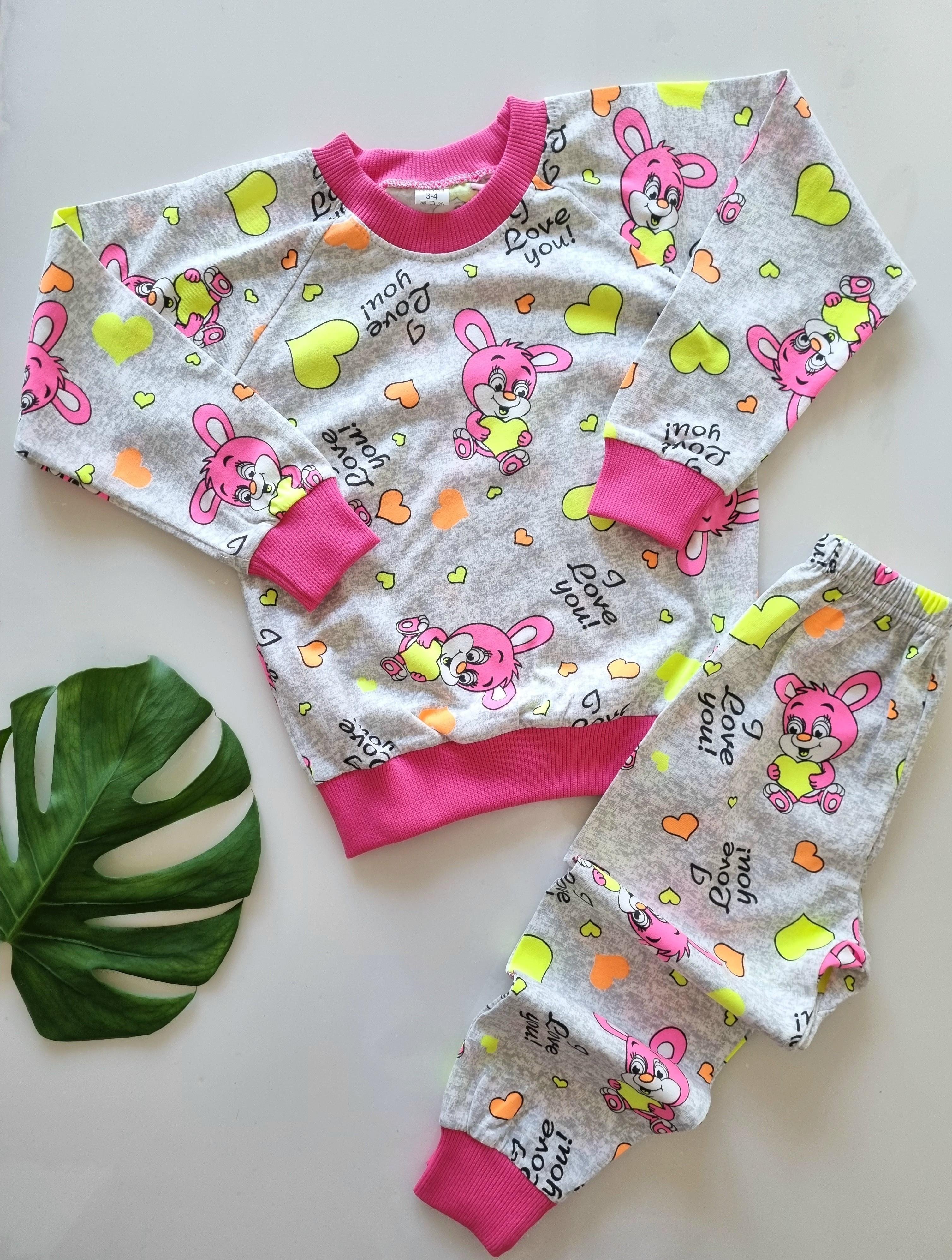 Tavşan Desenli Mevsimlik Pijama Takımı
