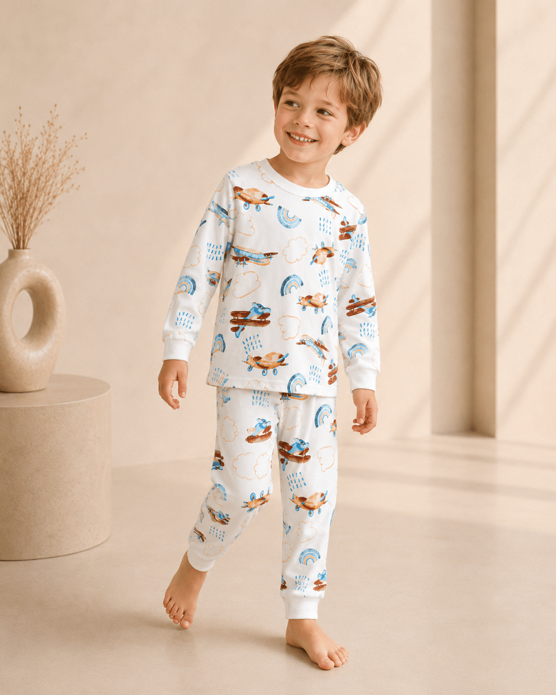 Uçak Desenli Kalın Mevsimlik Pijama Takımı