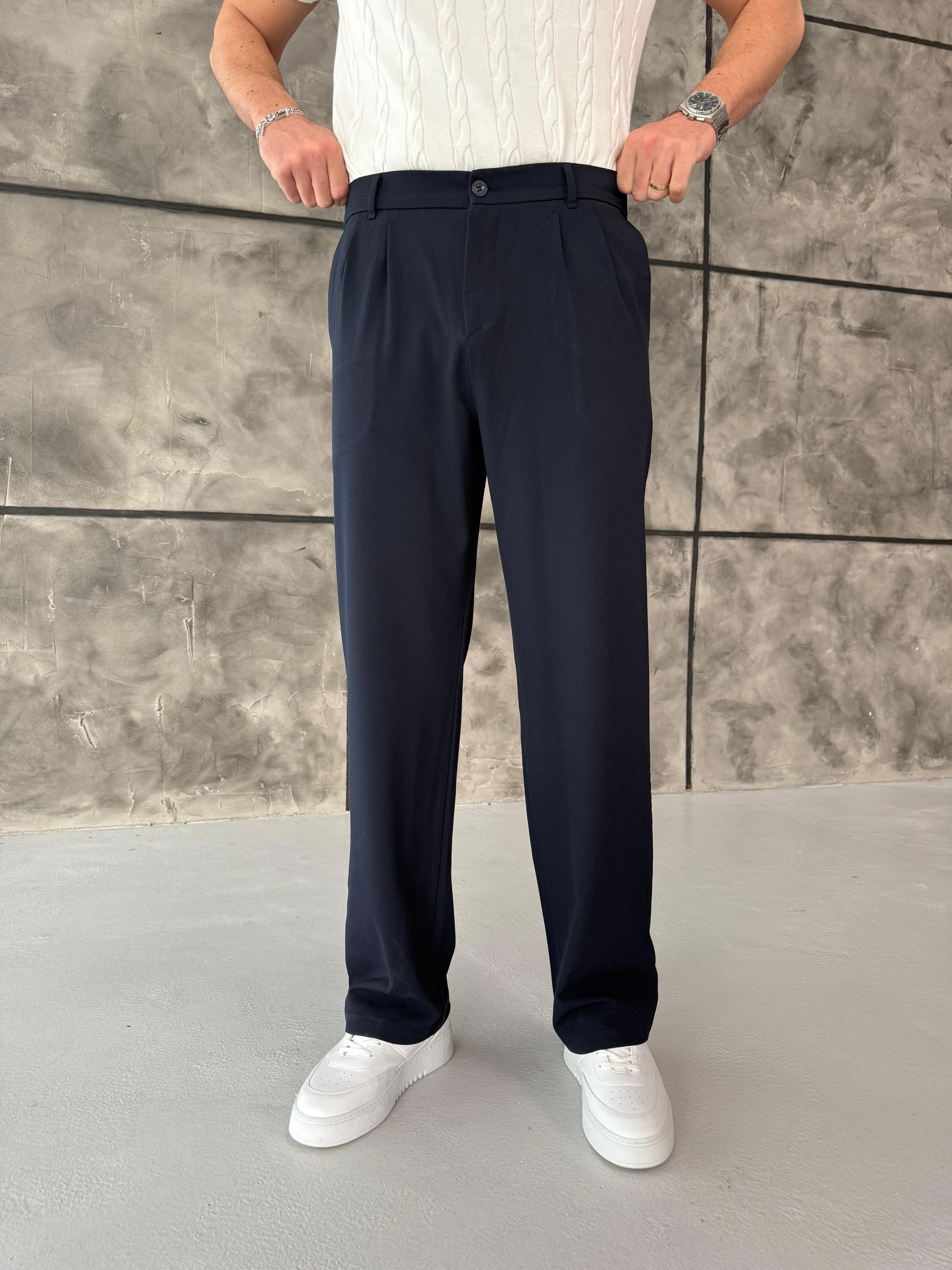 Lacivert Pileli Baggy Kumaş Pantolon