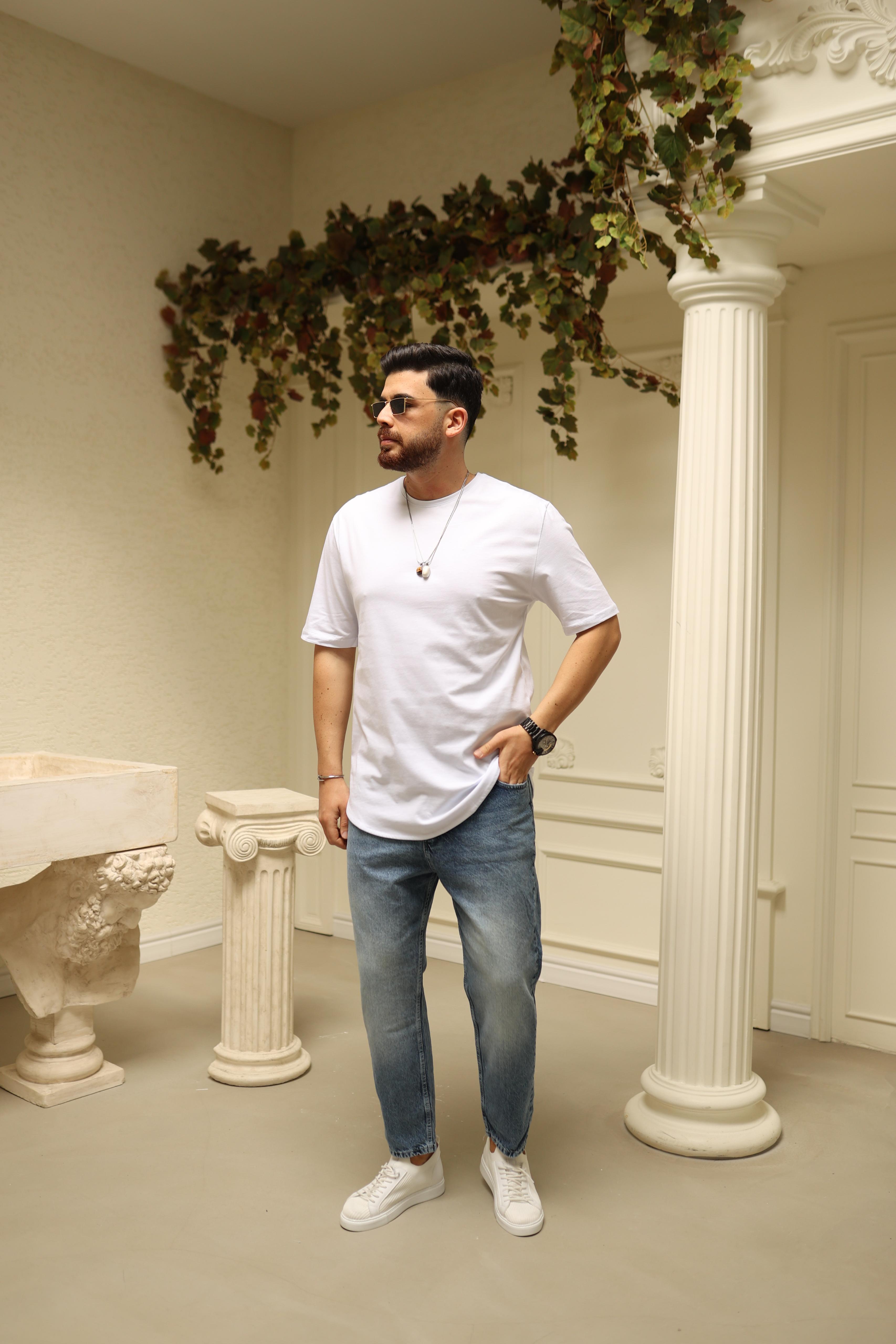 Oval Kesim Basic T-Shirt Beyaz