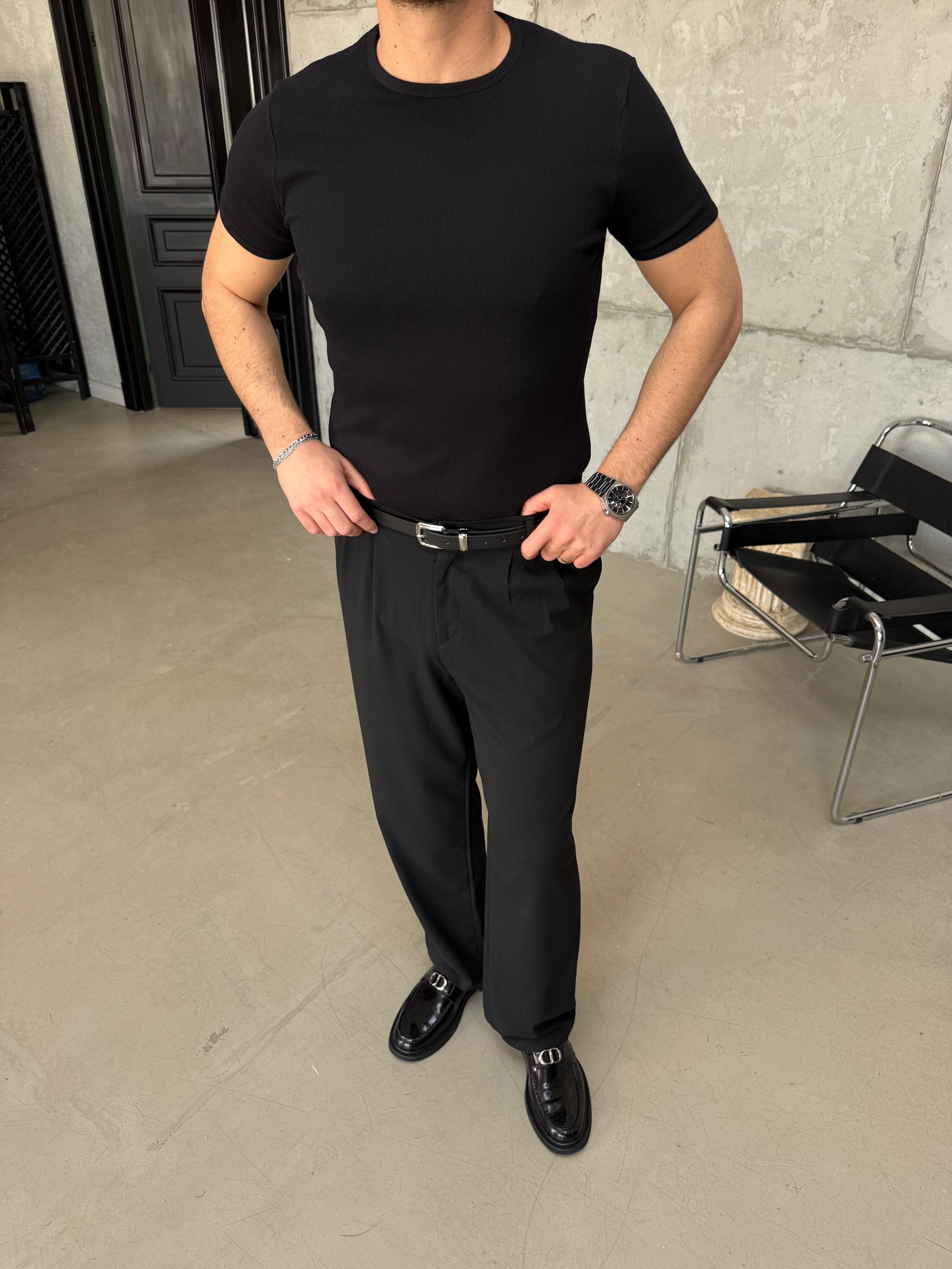 Siyah İnce Fitilli Slim Bisiklet Yaka T-Shirt