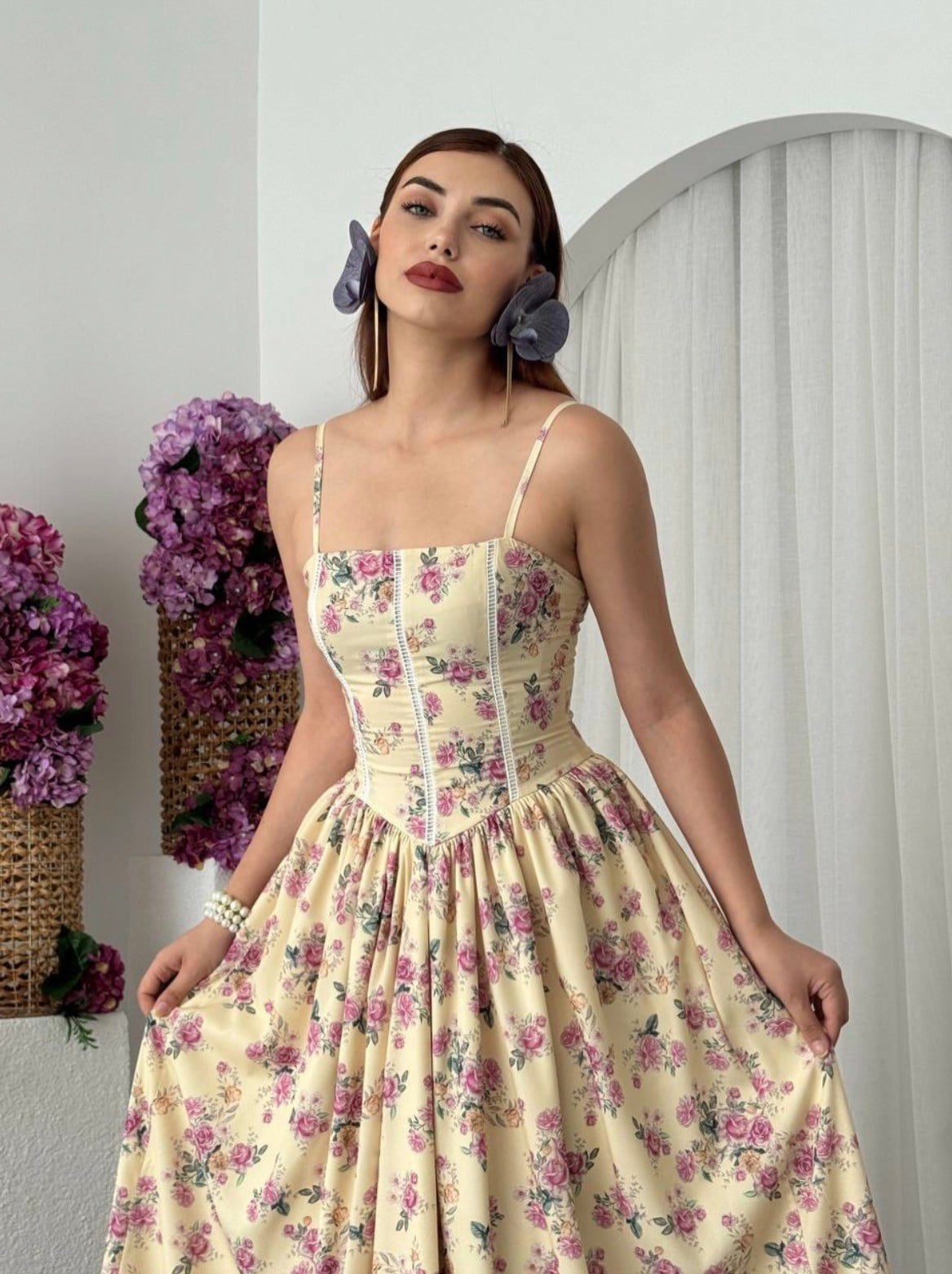   Önceki Sayfaya Dön Pinterest Çiçek desenli Astarlı Korse Elbise