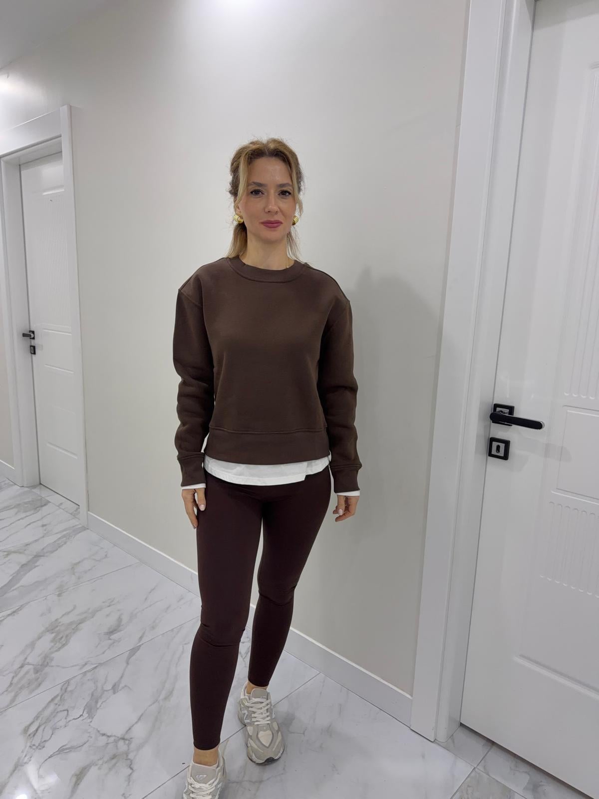 Marka Model Bisiklet Yaka Tişört Bitişli Şardonlu SweatShirt Kahve