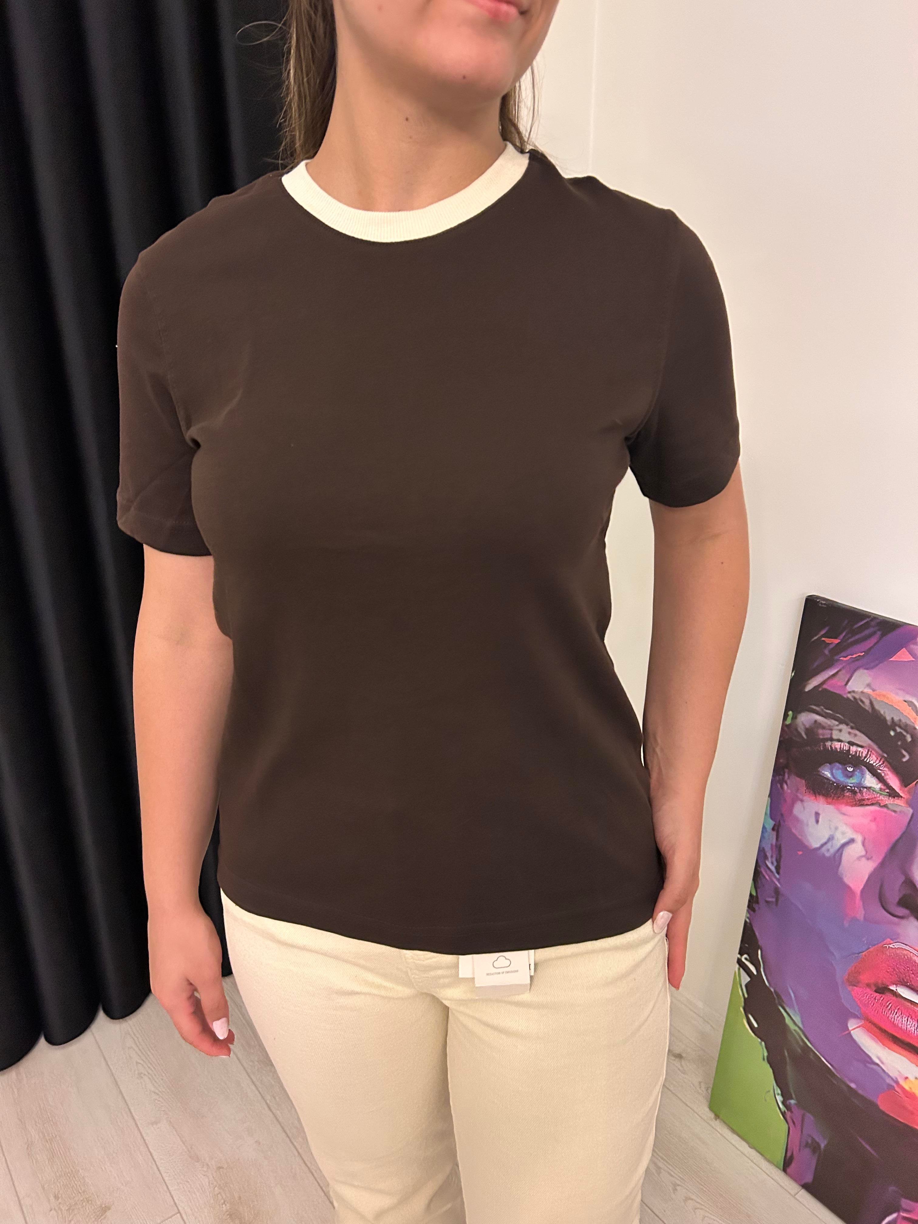 MD Model Pamuklu bisiklet Yaka Basic Tişört