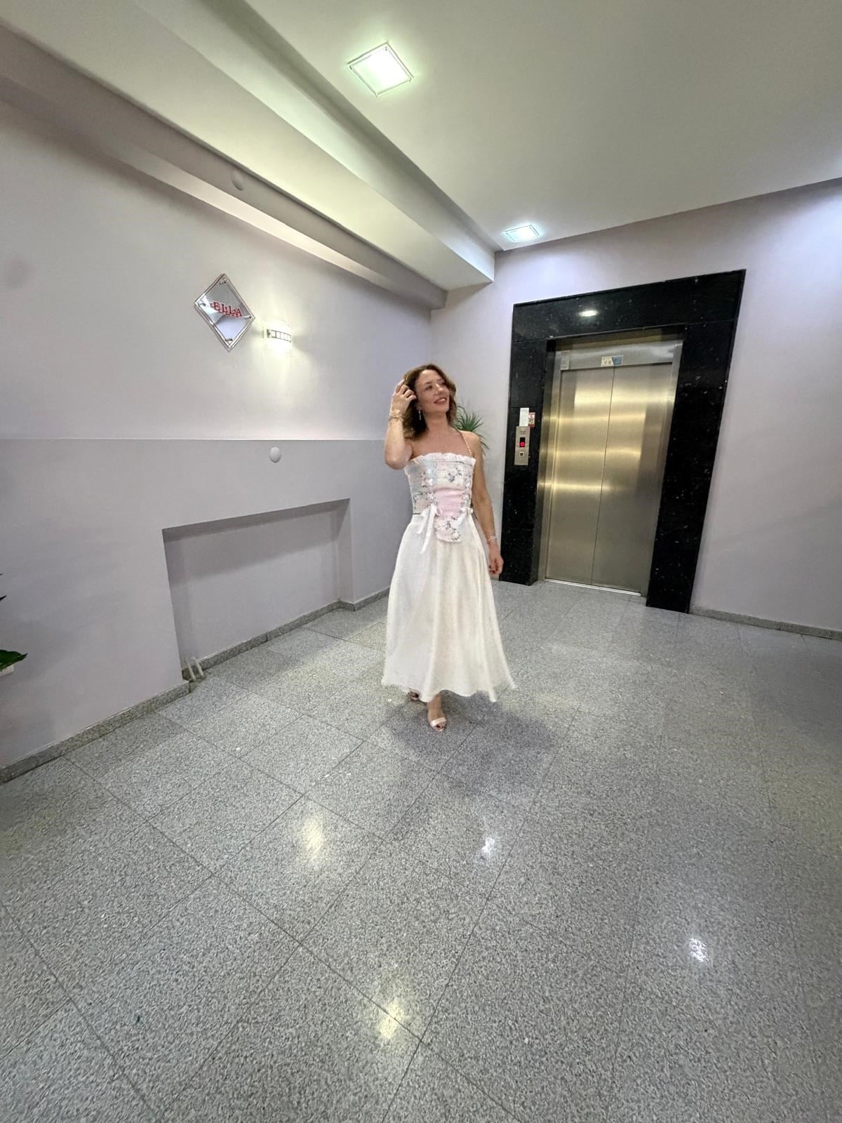 Premium Beli lastikli Poplin Bol Çan Maxi Etek Beyaz