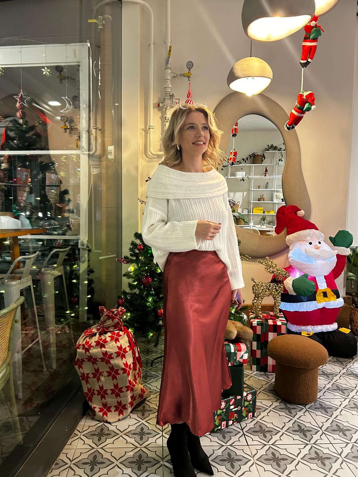 Saten Kumaş Beli Lastikli Midi Etek Bordo