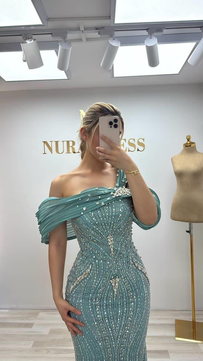 Mint yeşil  taşlı abiye