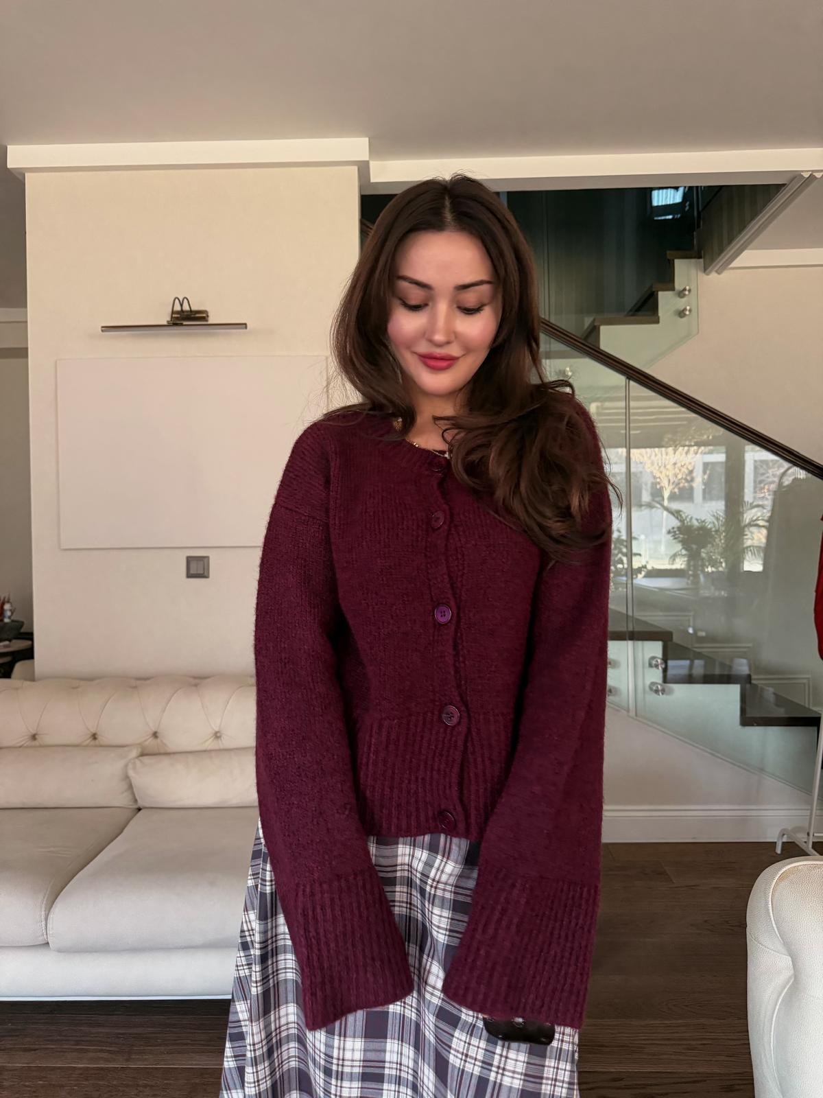 TRİKO ÖRME HIRKA