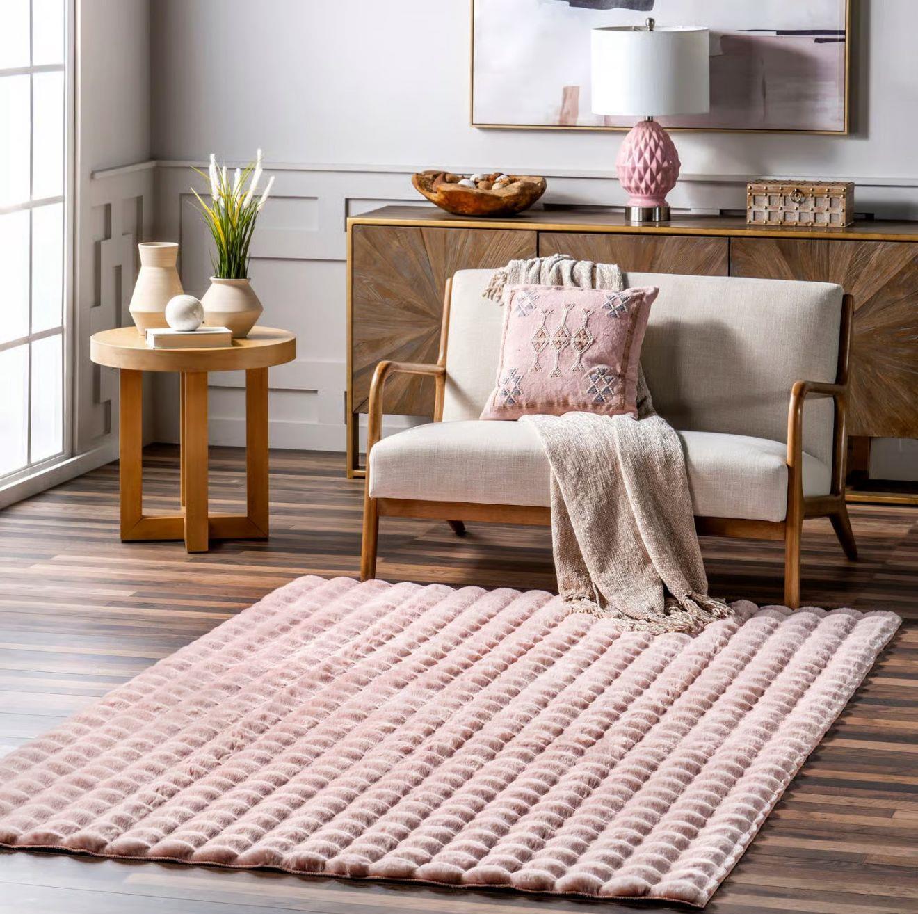 Bubble Dekoratif Pudra Peluş Halı – Kaymaz, Kolay Temizlenen, Yumuşak Dokulu