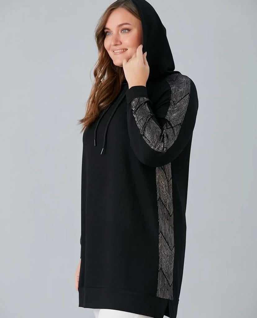  KAPÜŞONLU PARLAK ŞERİT DETAYLI SİYAH UZUN KOL TUNİK