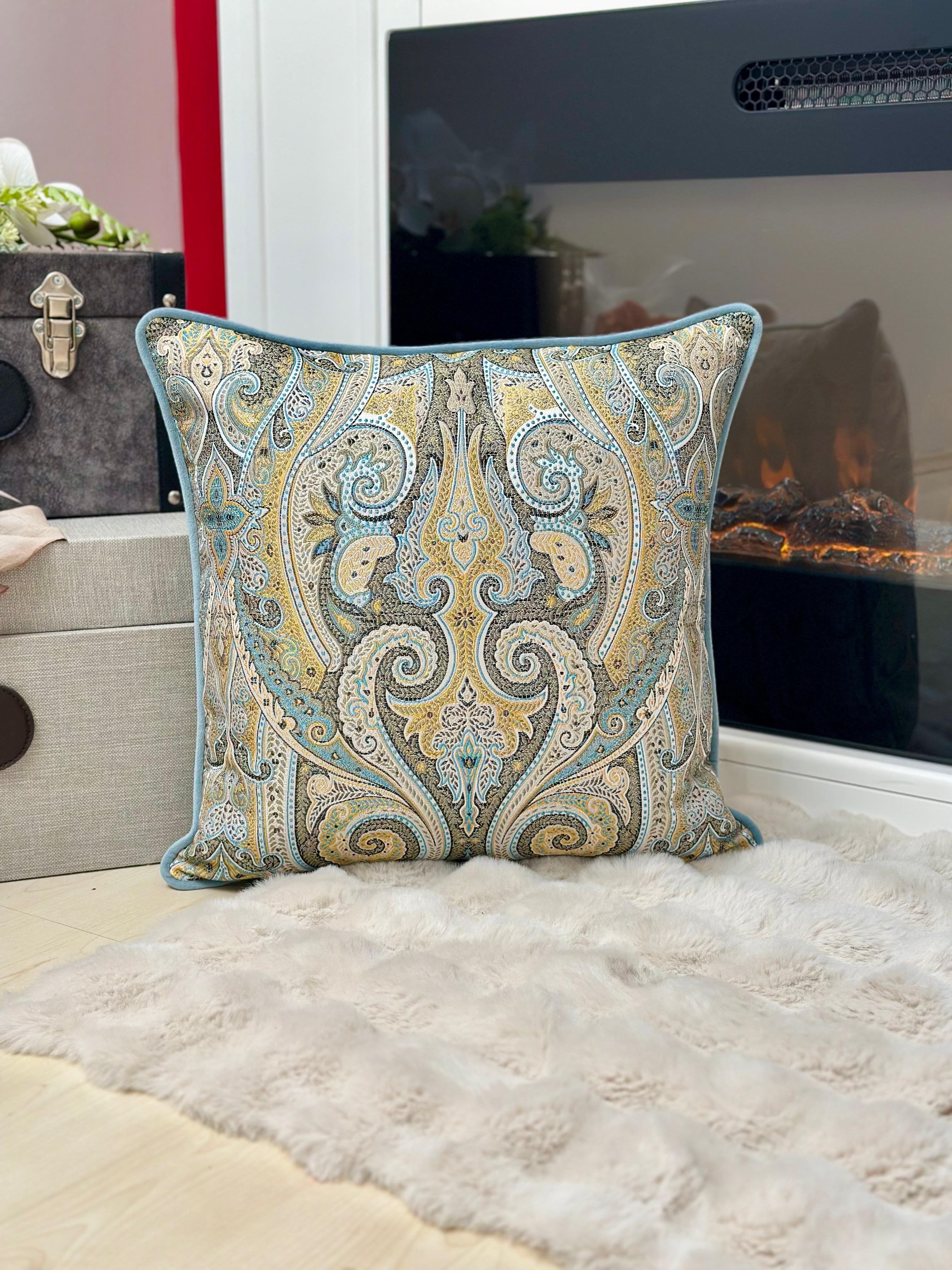 Etro Model Şal Desenli Mavi Dekoratif Kırlent