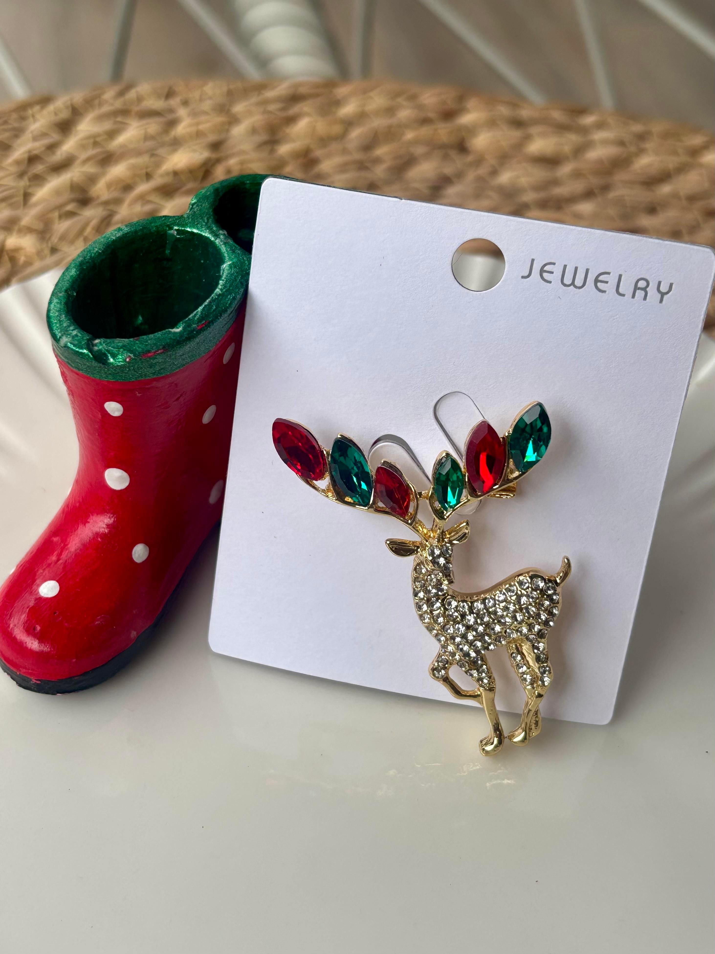 Geyik Figürlü Broş