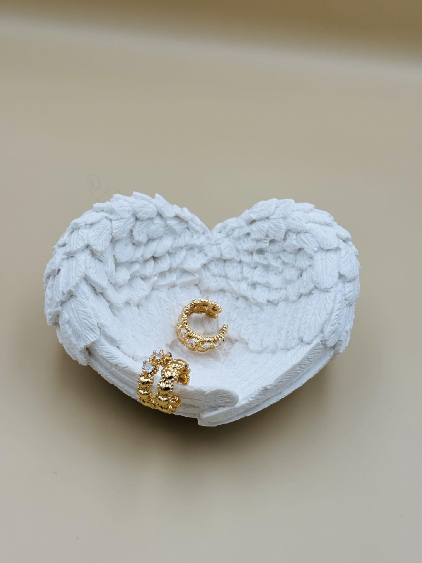Gold Taşlı Earcuff