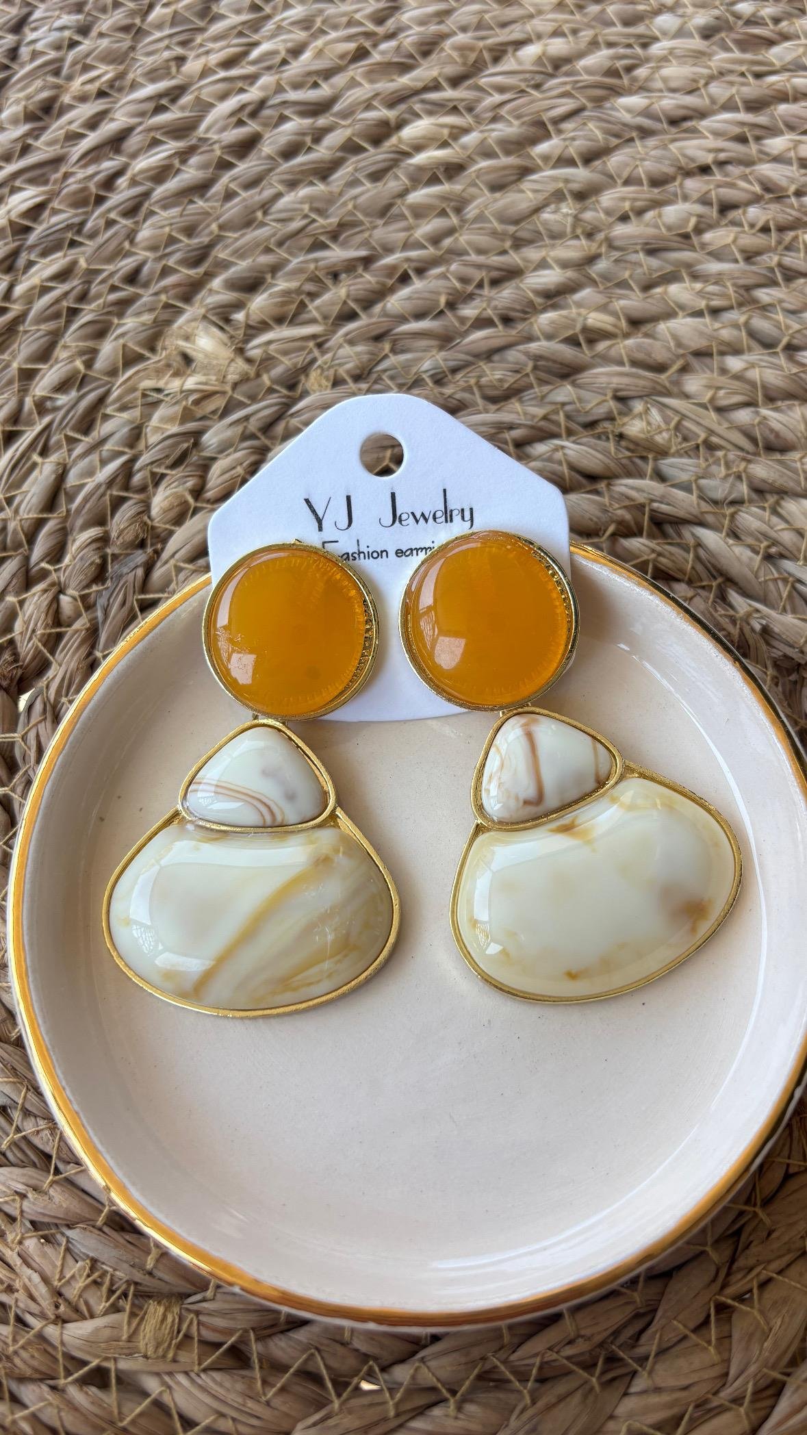 Premium Marka Taşlı Küpe