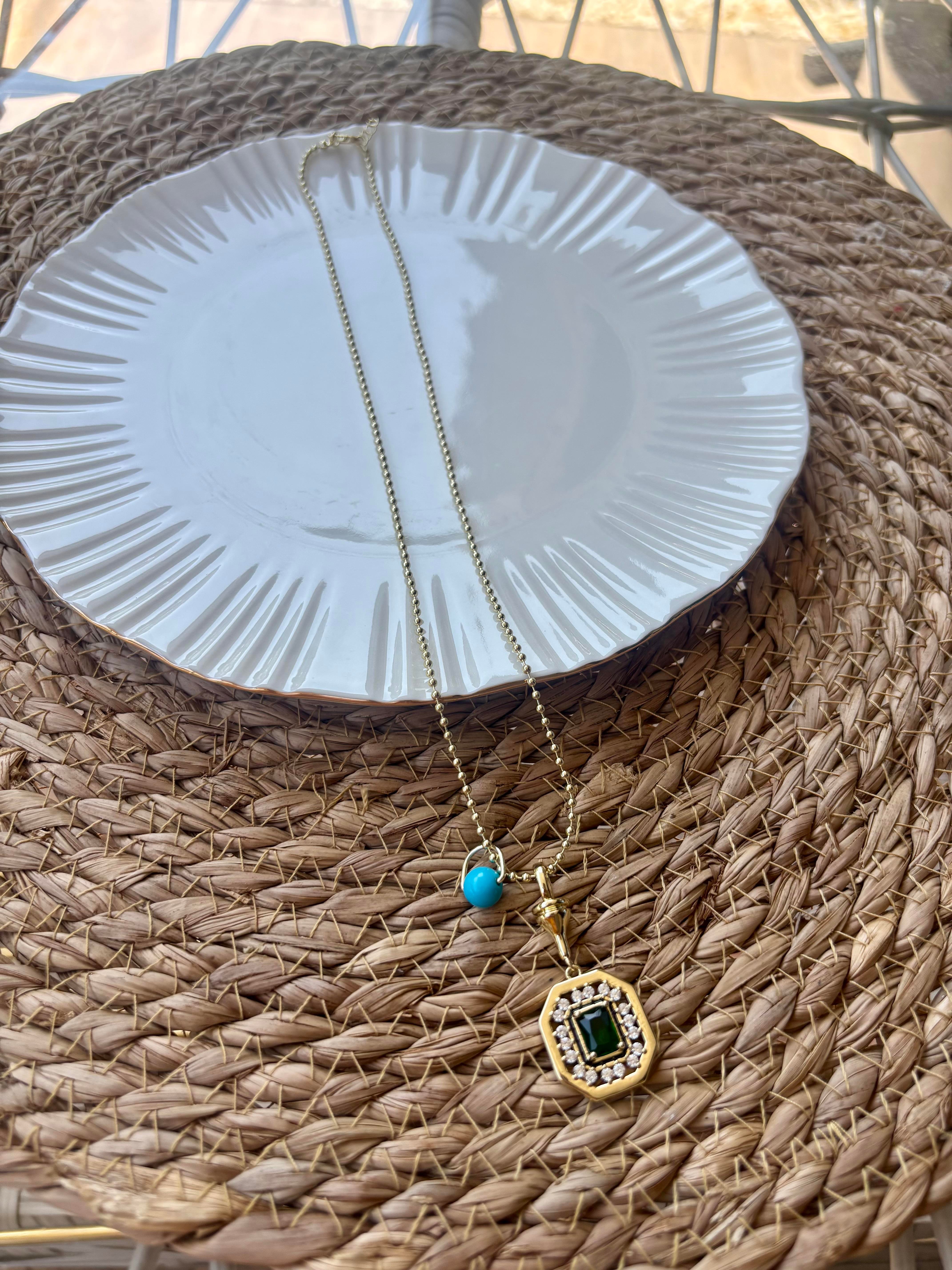 Serenay Taşlı Kolye