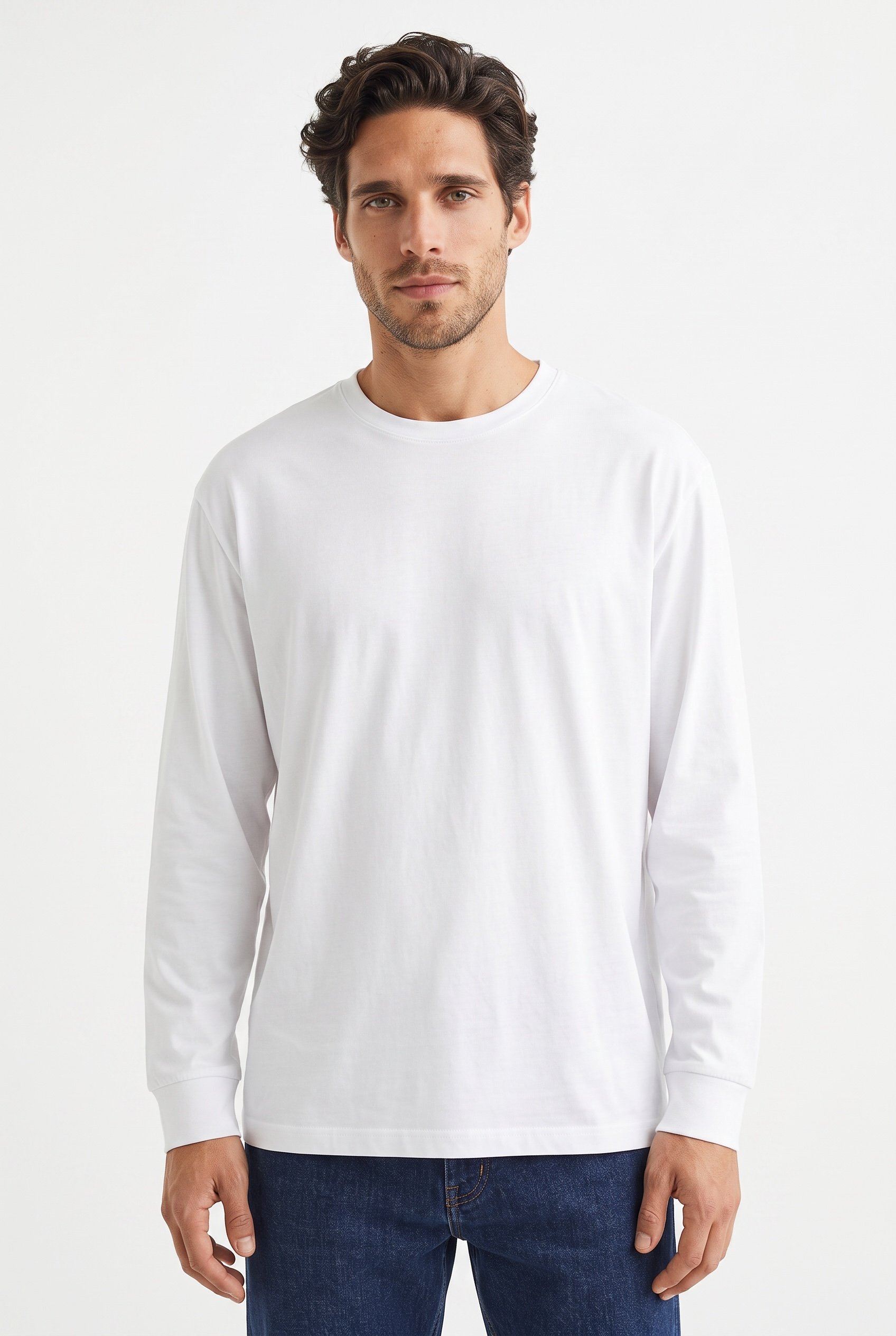 Noir Essential Long Sleeve Tee