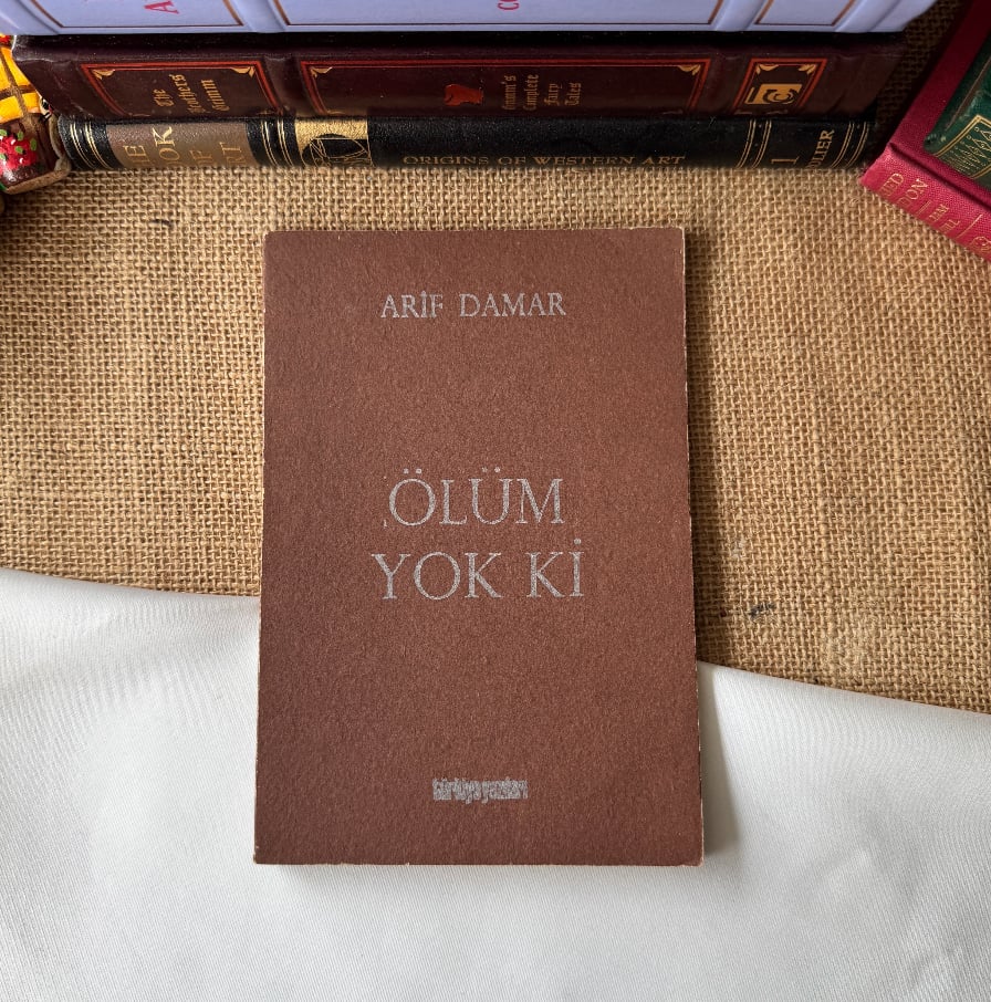 Arif Damar'dan İmzalı Ölüm Yok ki
