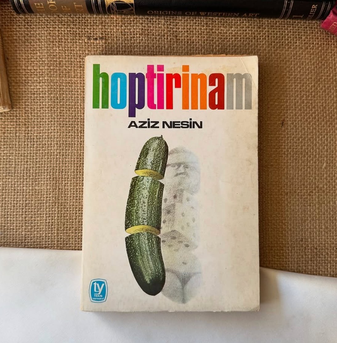Aziz Nesin’den İmzalı ve İthaflı Hoptirinam