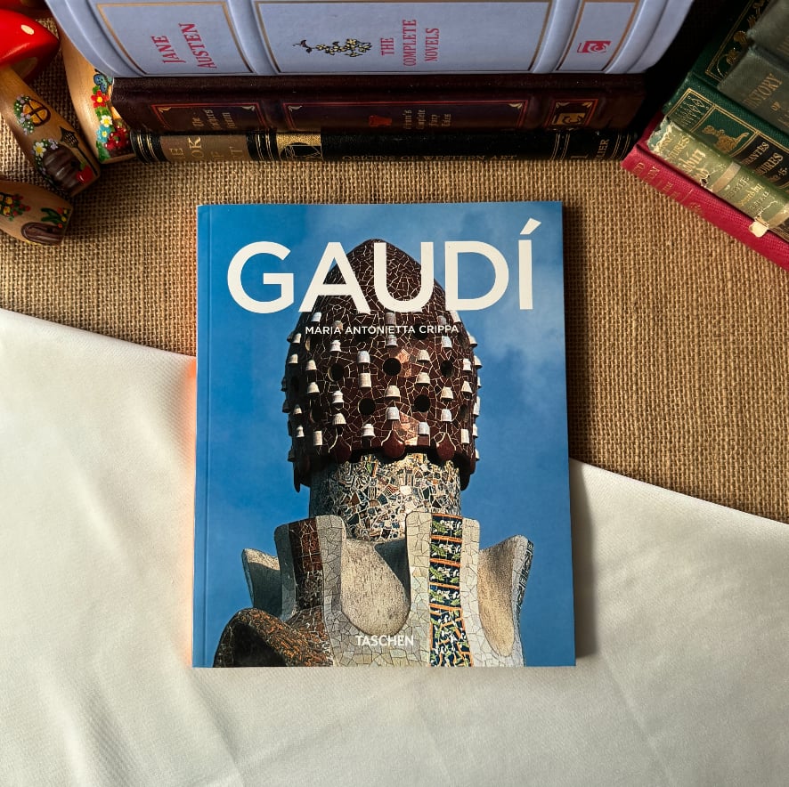 Gaudi, Taschen Basic Architecture