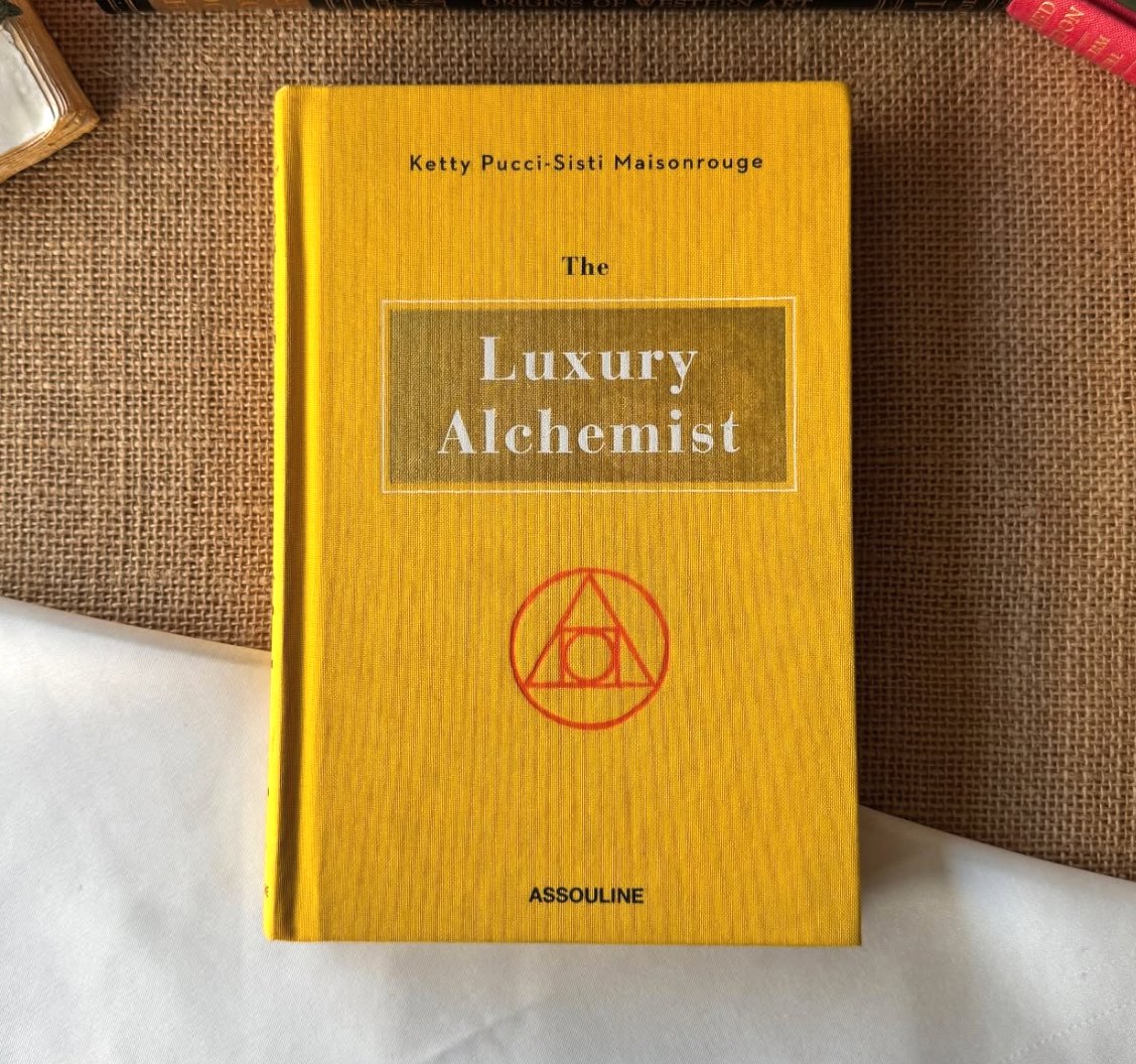 Yazarı Tarafından İmzalı ve İthaflı, The Luxury Alchemist
