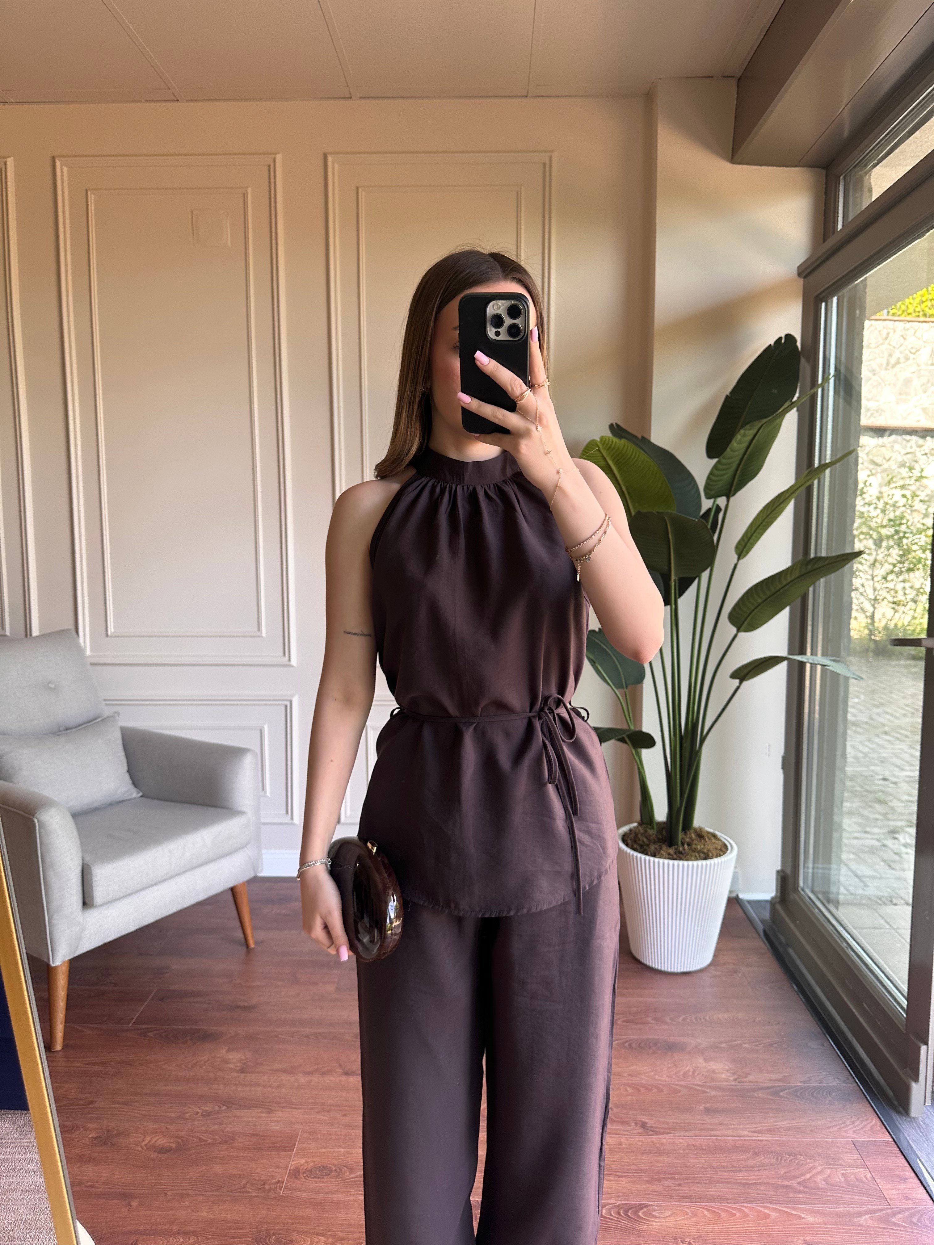 HALTER YAKA TENSEL TAKIM - KAHVERENGİ