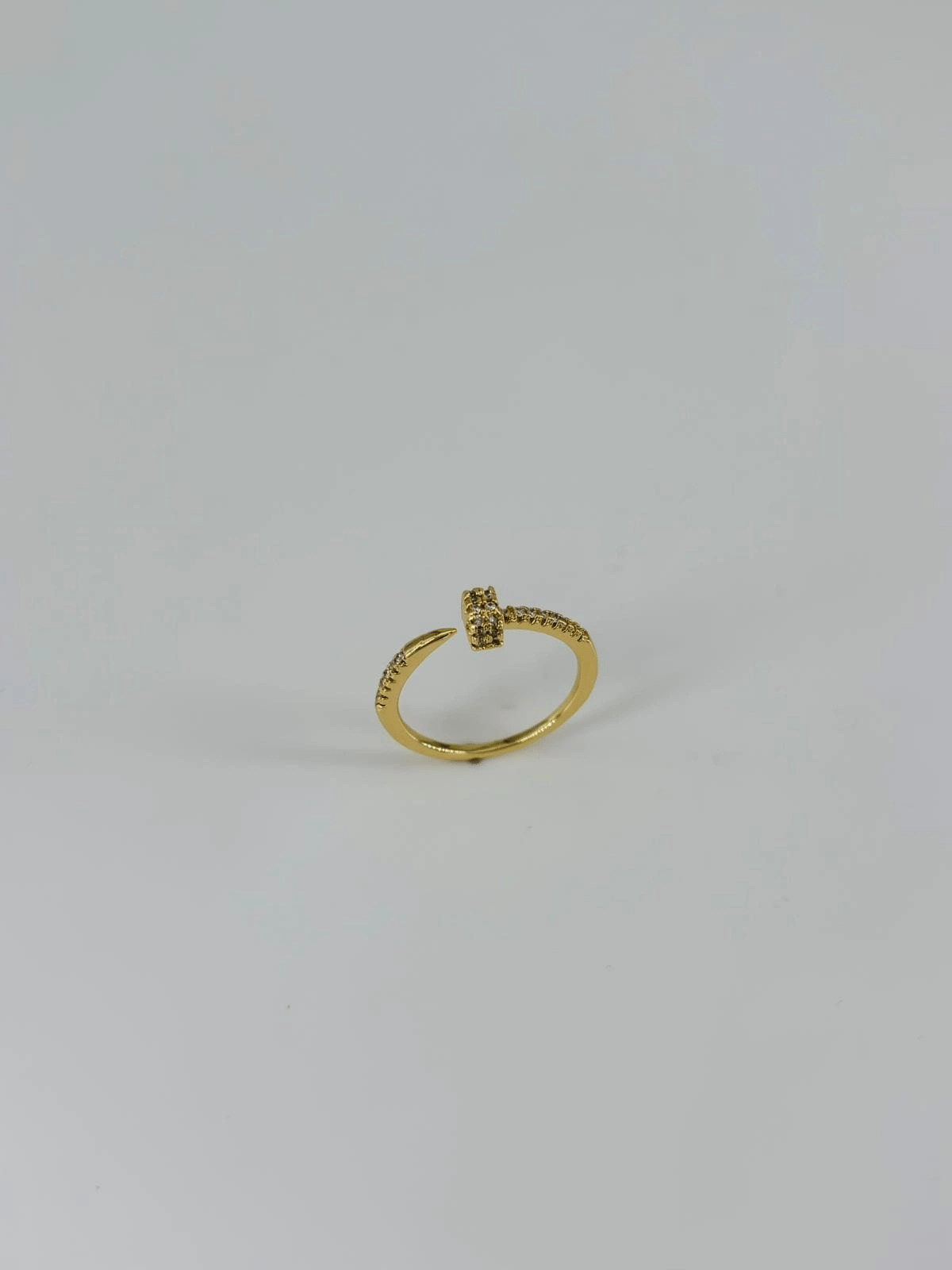 14 K Gold Zirkon Taşlı Yüzük