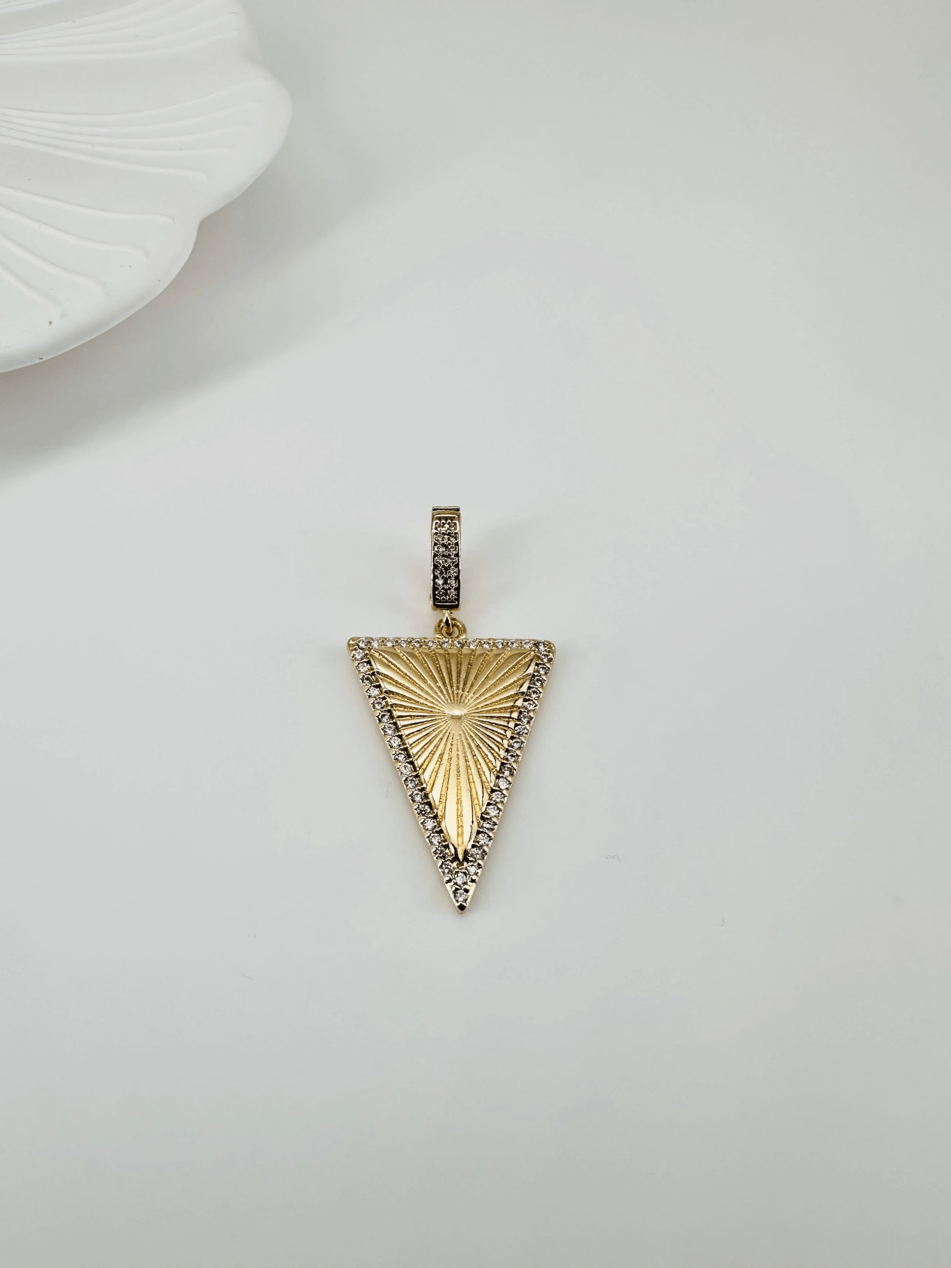 Ajda Charm