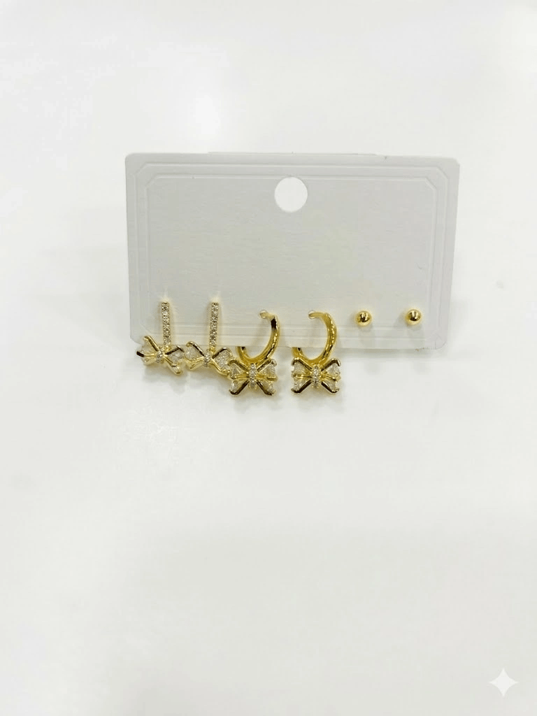 Fiyonk Detaylı Sallantılı Altılı Küpe