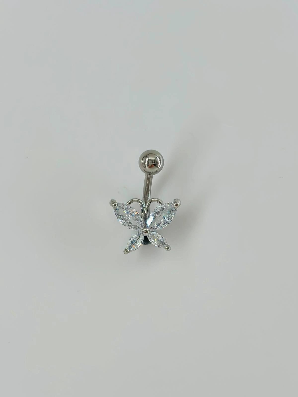 Kelebek Detaylı Göbek Piercing