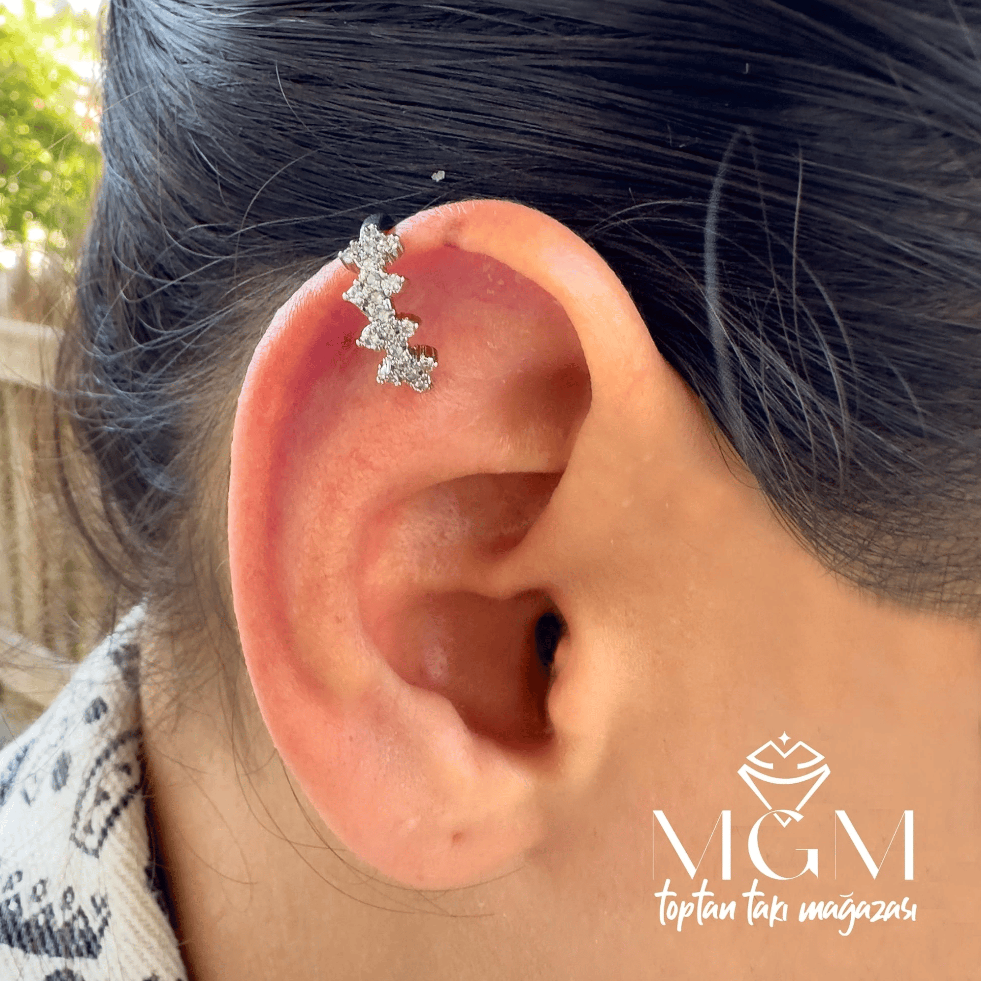 Kıkırdak Küpesi Earcuff