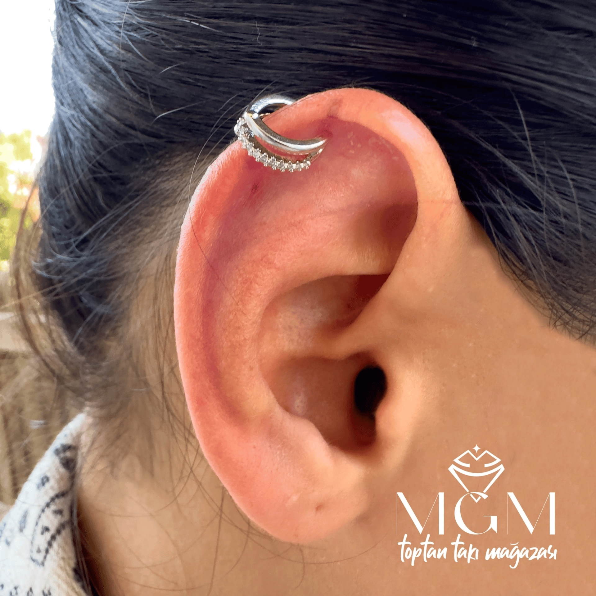 Kıkırdak Küpesi Earcuff