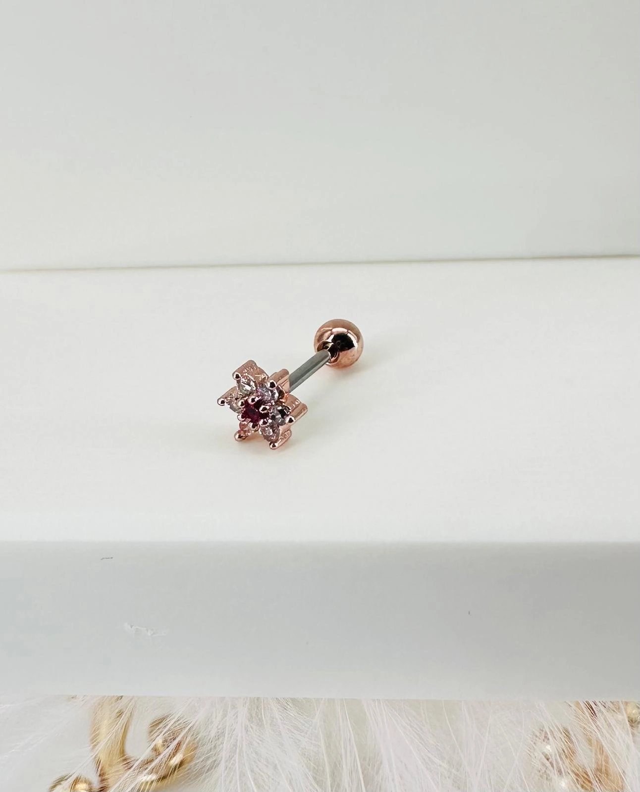 Tragus Kıkırdak Küpesi