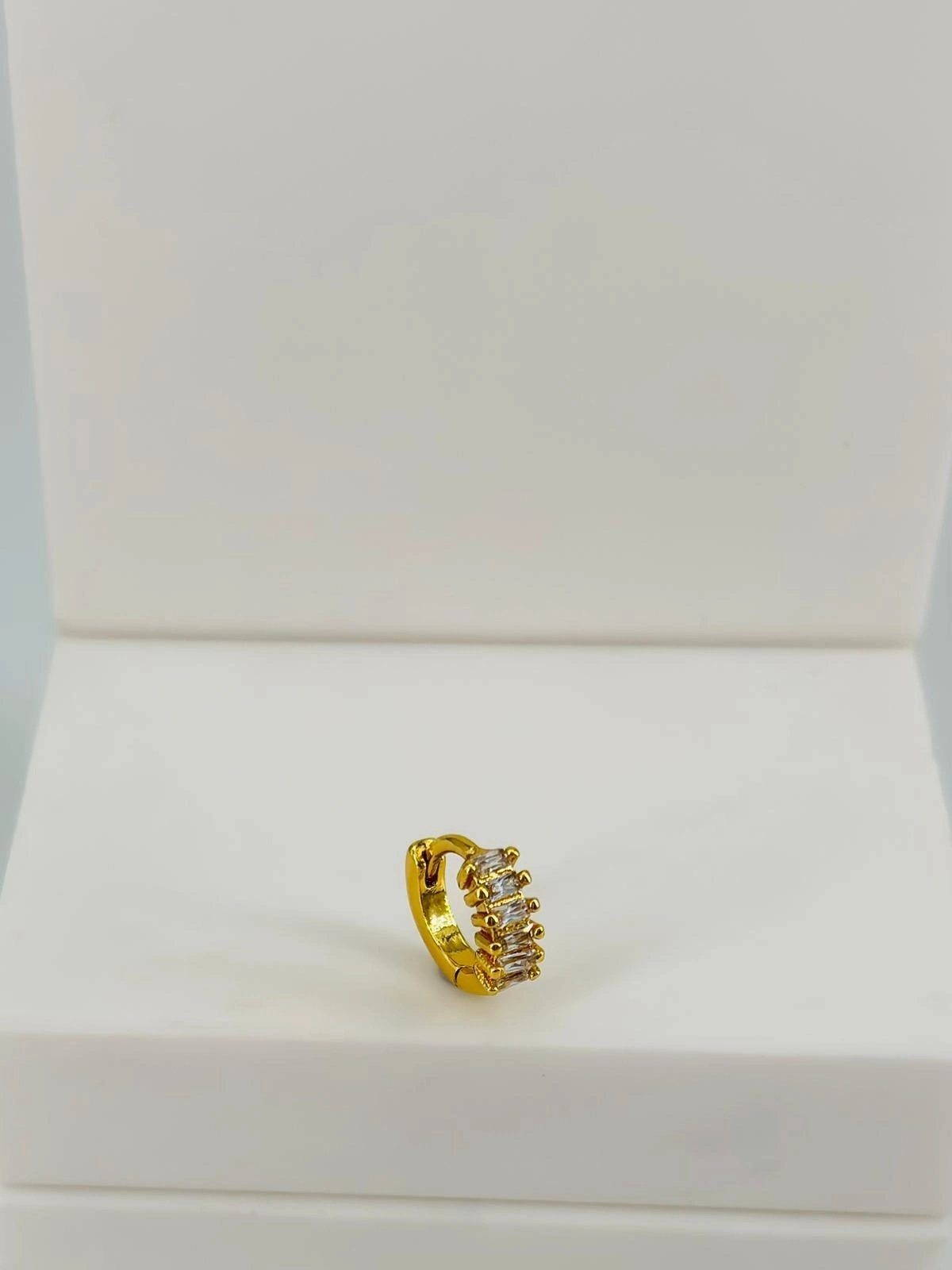 Tragus Kıkırdak Küpesi