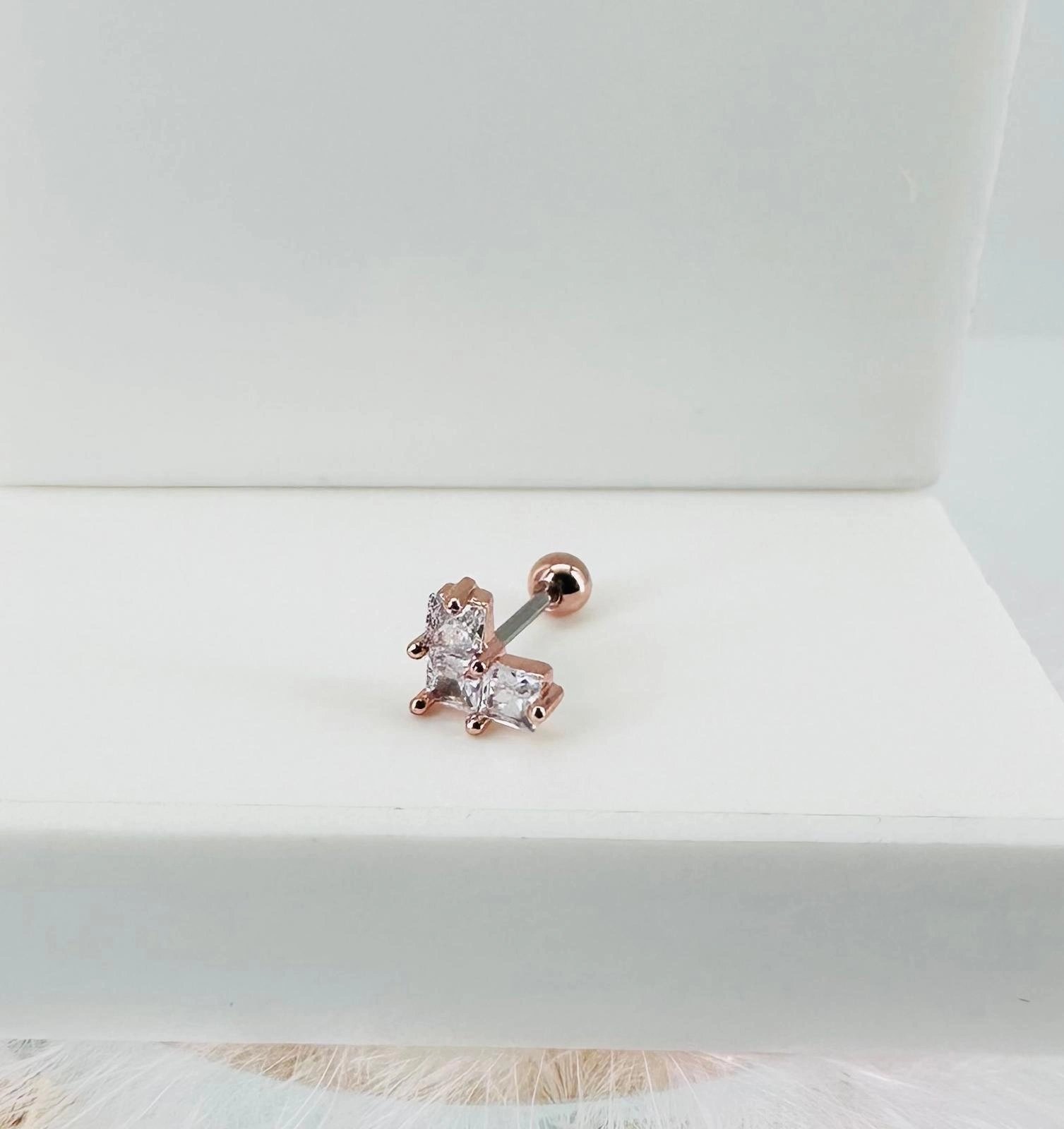 Tragus Kıkırdak Küpesi