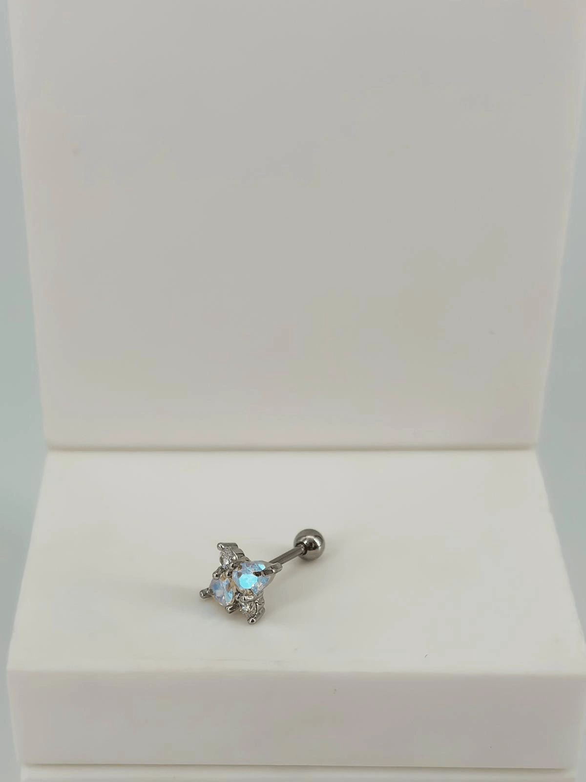 Tragus Kıkırdak Küpesi